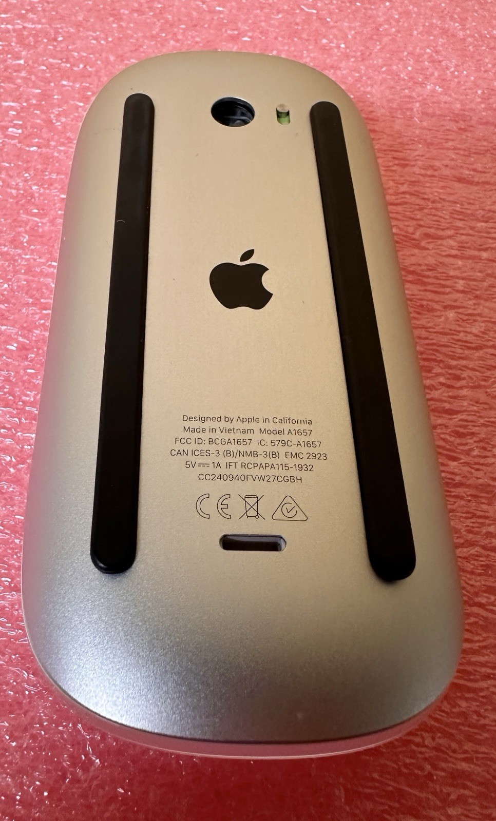 Apple Magic Mouse 2 White A1657 Bluetooth Wireless