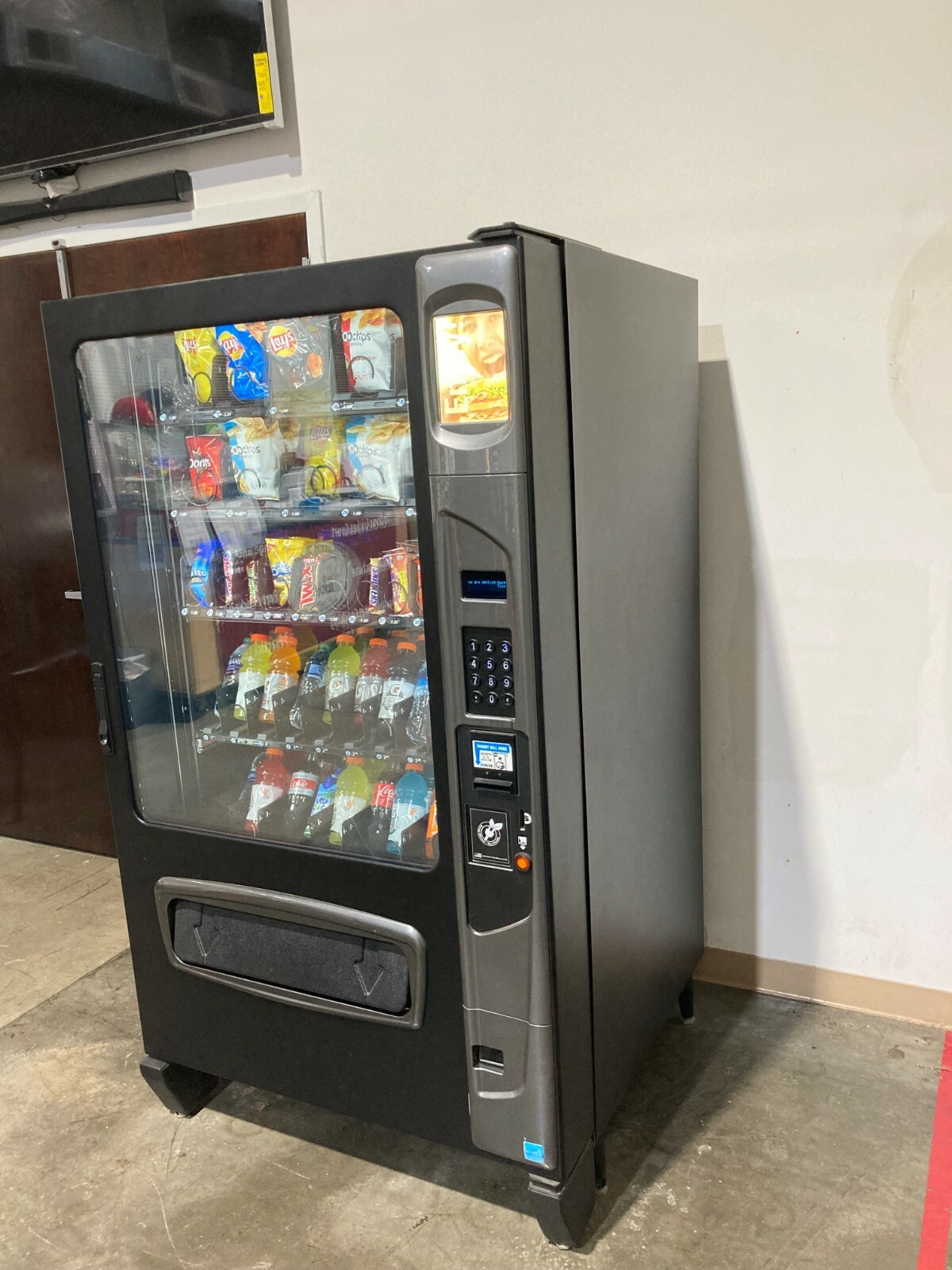 VENDNG MACHINE REFRIGRATED ST 3565
