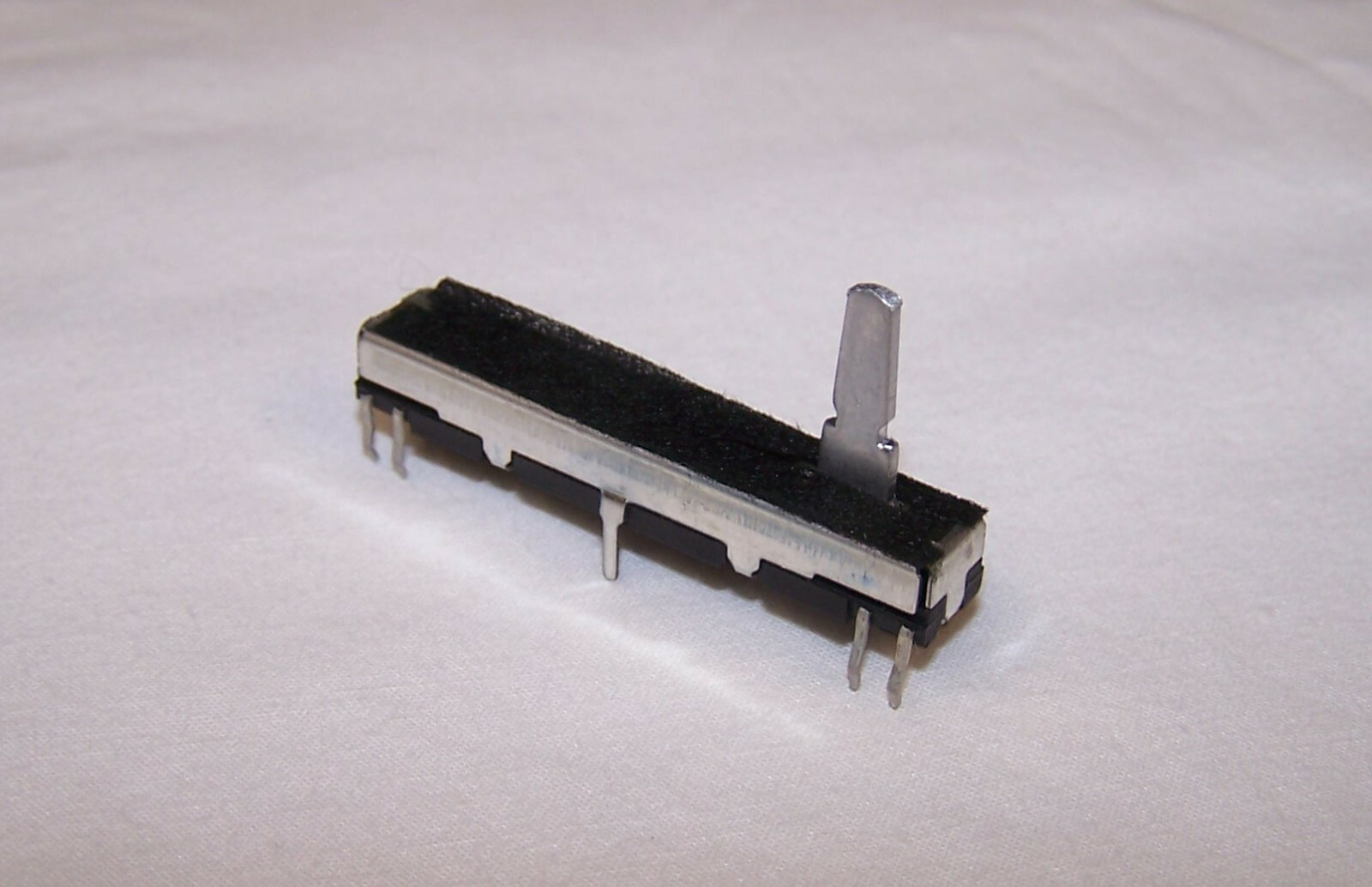 Roland Juno 106 Panel Board Slider Set (16 Slide Pots)