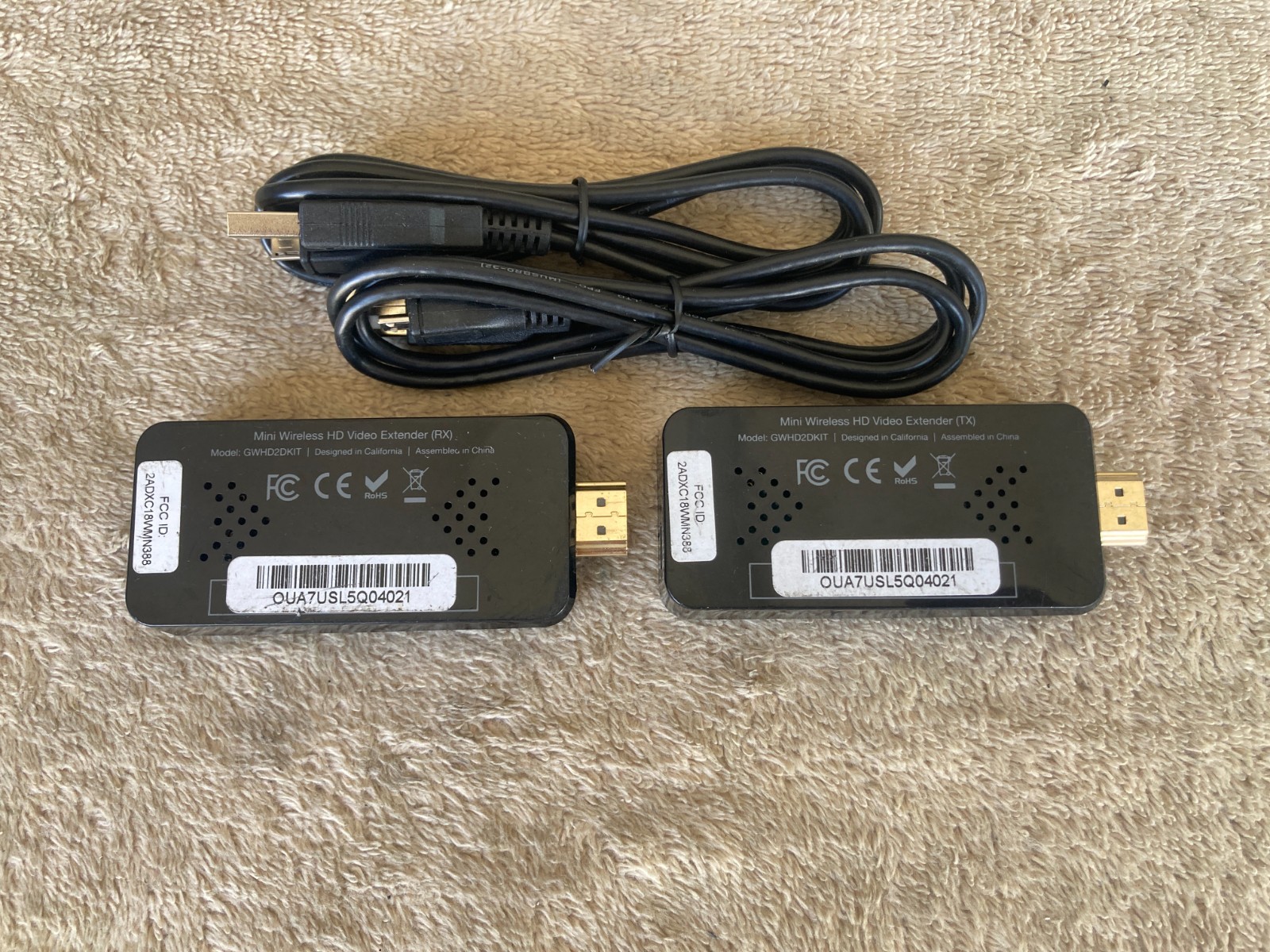 IOGEAR Share Pro Mini Wireless HD Video Transmitter & Receiver Kit (GWHD2DKIT)