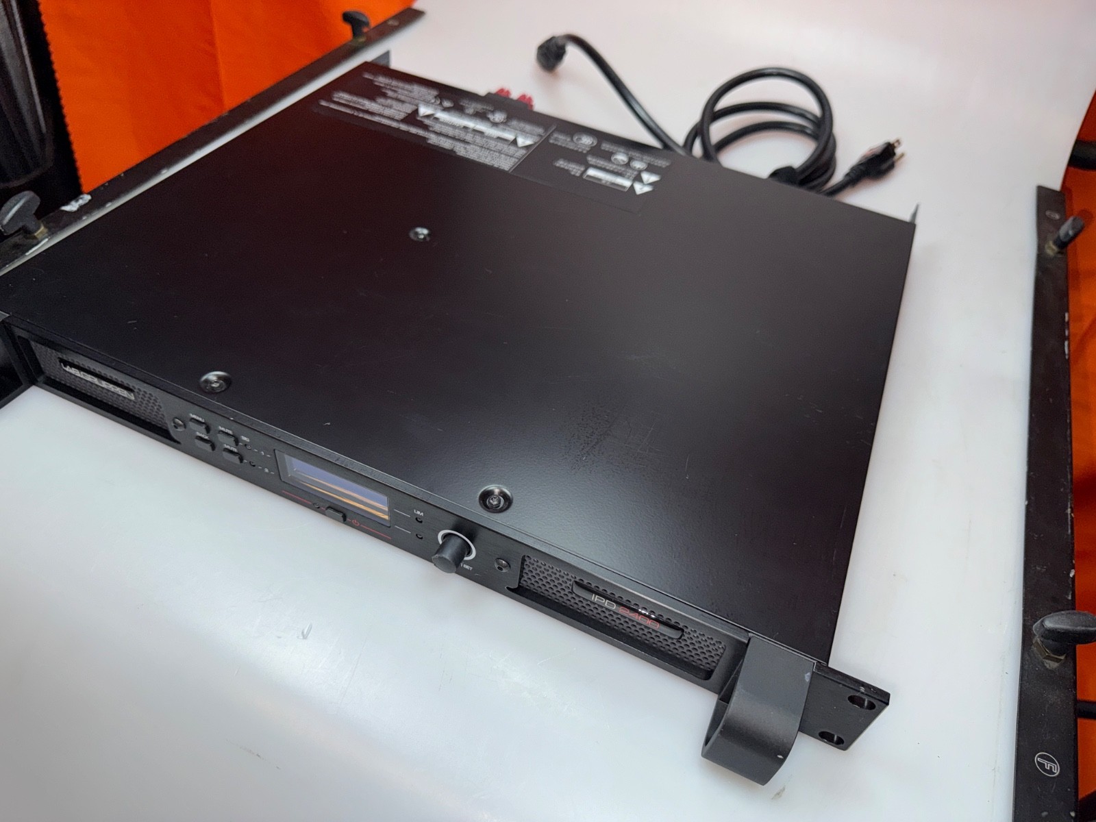 Lab Gruppen IPD2400 2400 watt Networked DSP Amplifier