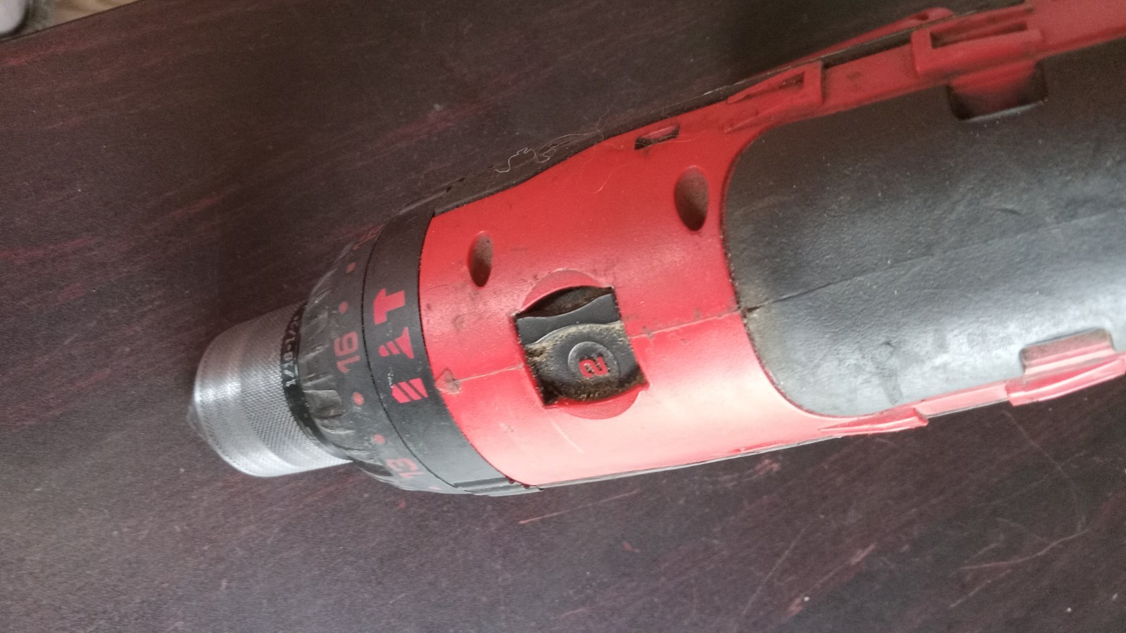used snap on 18 volt cordless 8850h hammer-drill