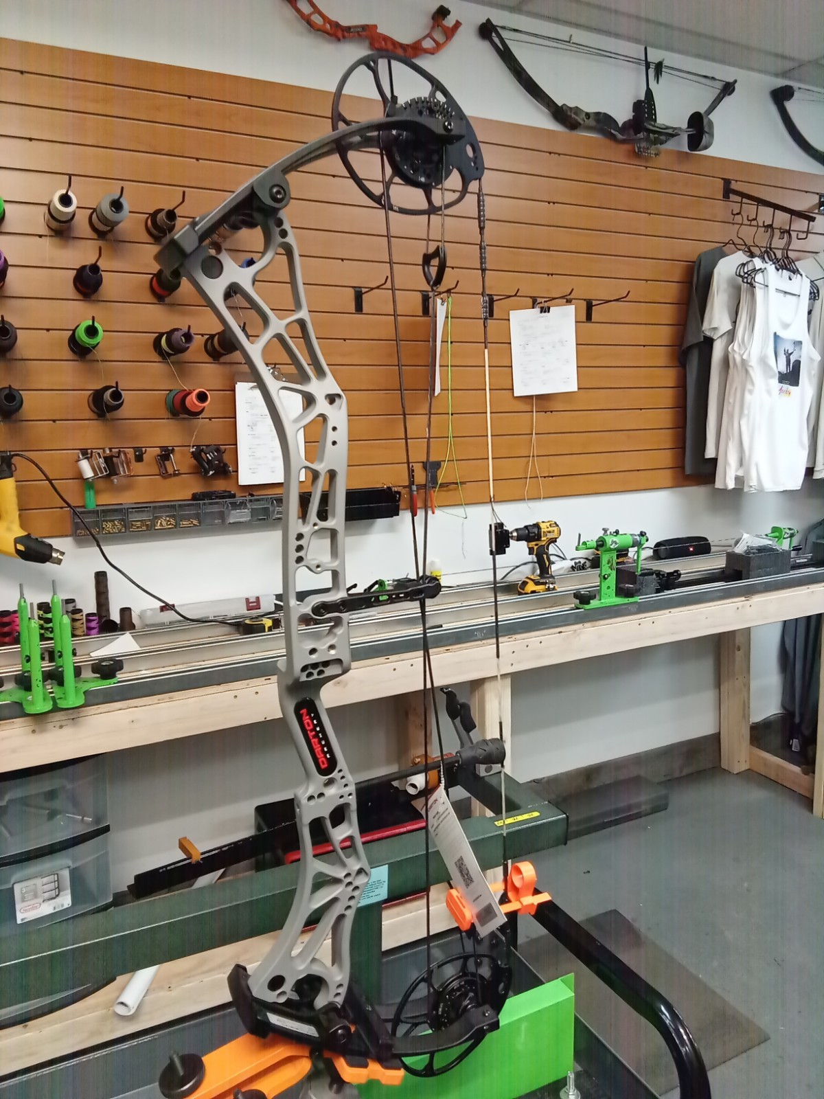 Darton Consequence 31 - Gray Riser With Black Limbs