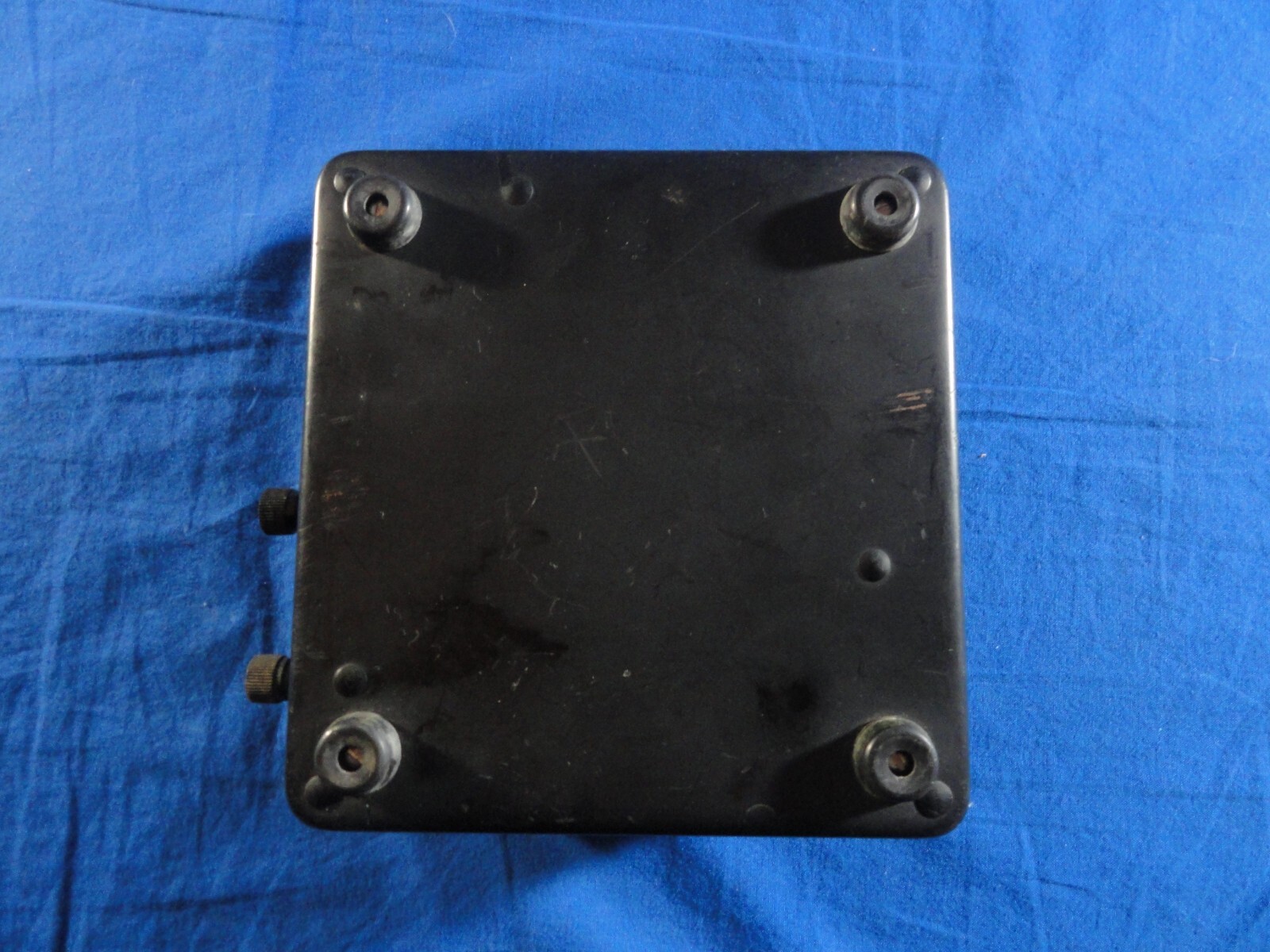 BITRONICS STEEL-SIX 0-10 D.C. VOLTS LAB METER