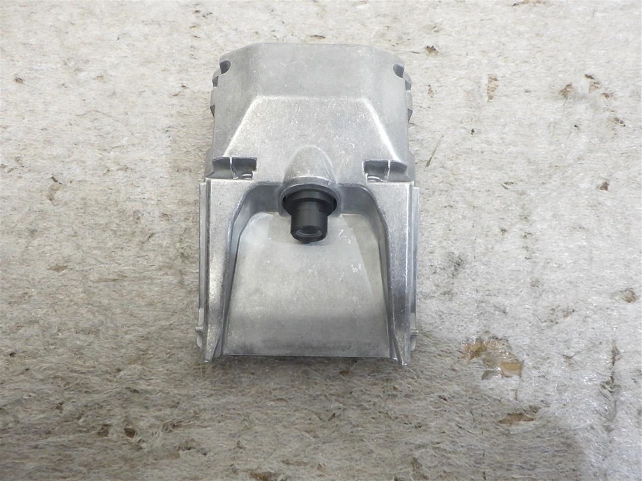 2025 XT6 Windshield Mounted Camera 85636122
