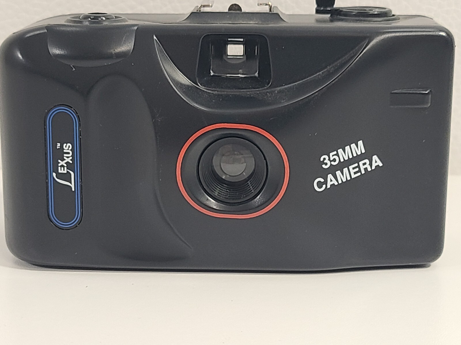 Lexxus Focus Free 35mm Film Camera Black Battery Free Model With Instructions