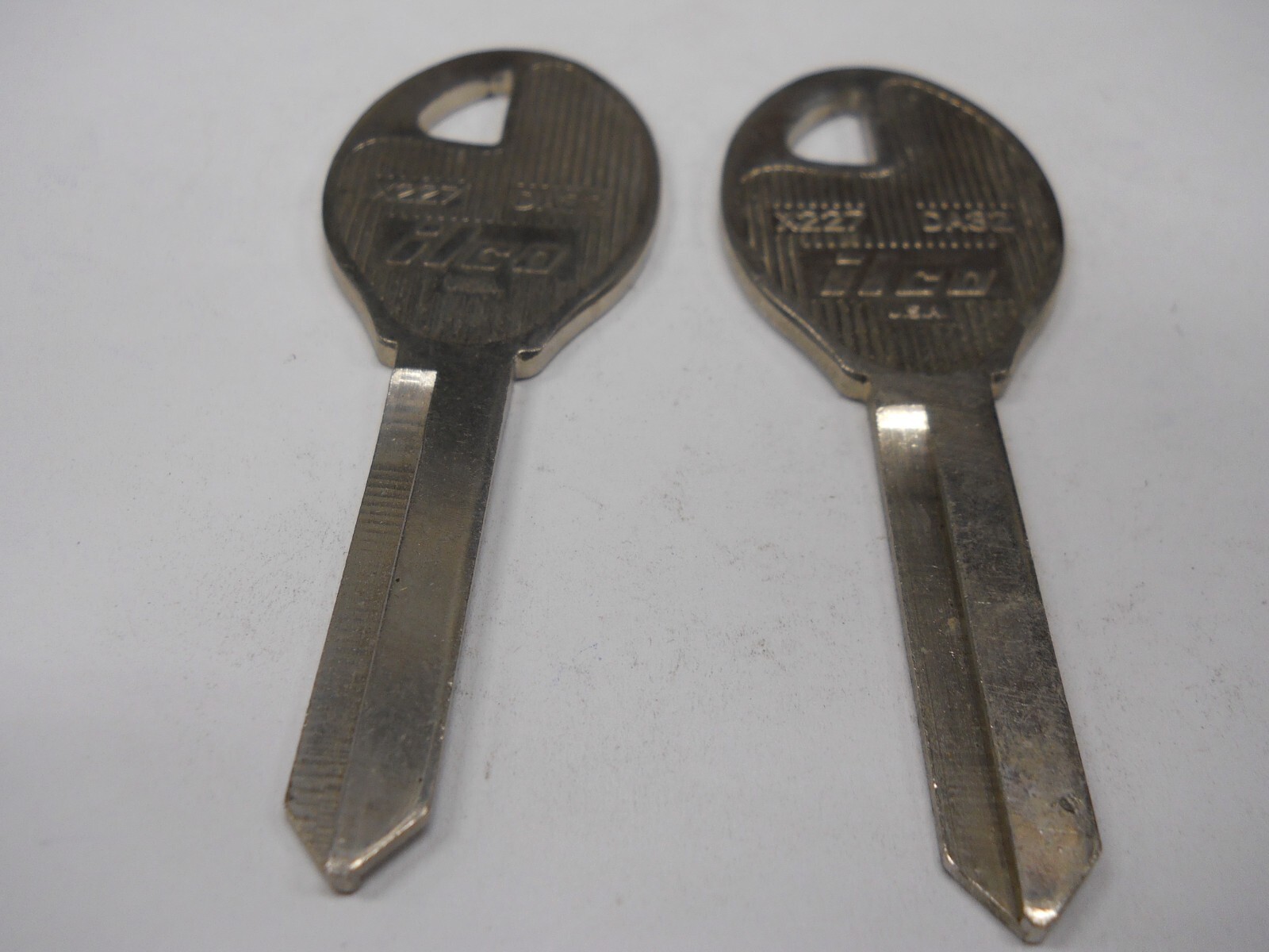 Ilco X227 Key Blank Fits Nissan DA32 Lot of 2