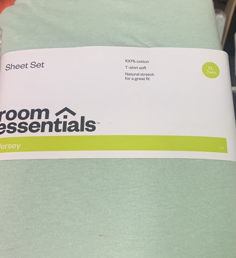 Room Essentials Mircrofiber 3 Piece Sheet Set Twin/XL Twin Mint Green