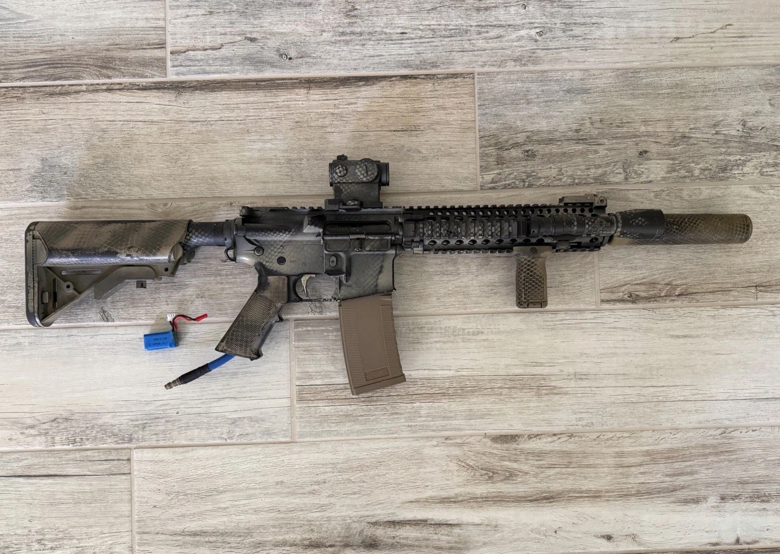 PolarStar Jack - Daniel Defense MK18 HPA Airsoft Rifle w/ Silencer & Flashlight