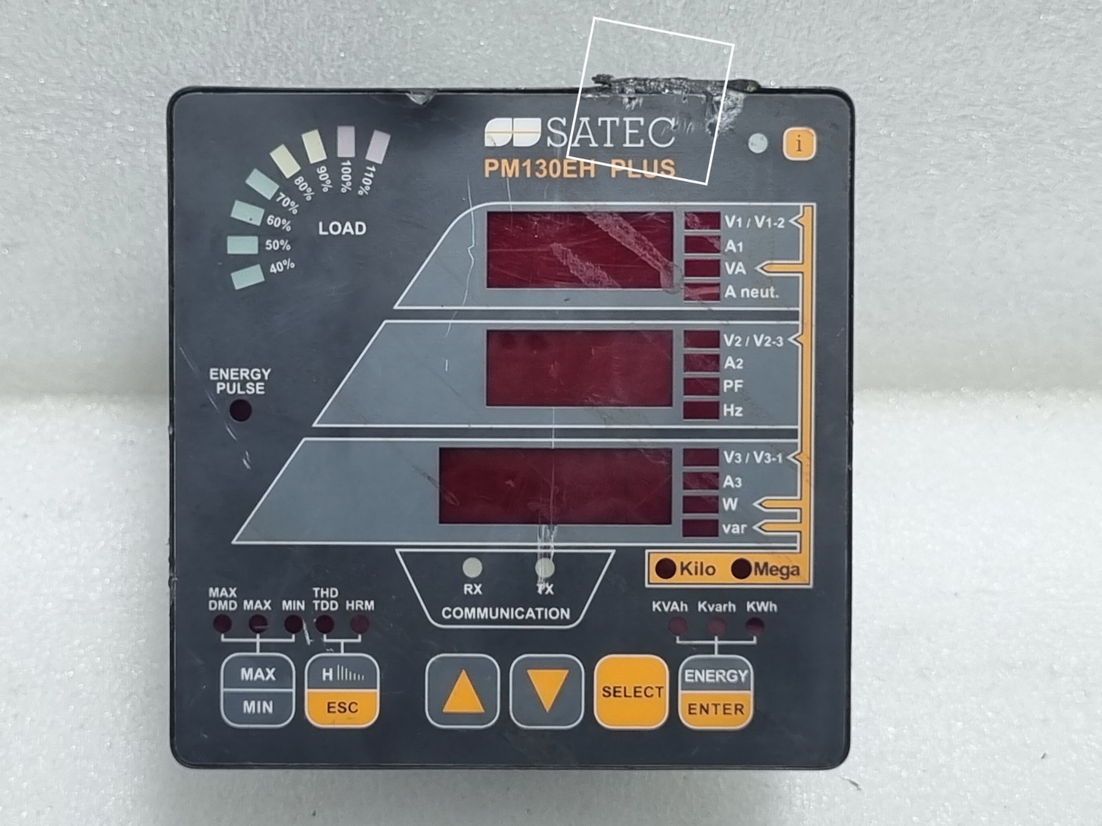 SATEC PM130EH PLUS Power Energy Meter Analyzer 3-Phase Panel Mount 9V (Damaged)