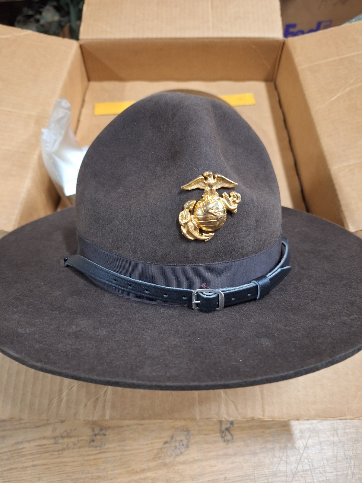 USMC MARINE CORPS CAMPAIGN HAT  7 1/4  XXX BEAVER QUALITY  NEW  IN BOX BROWN