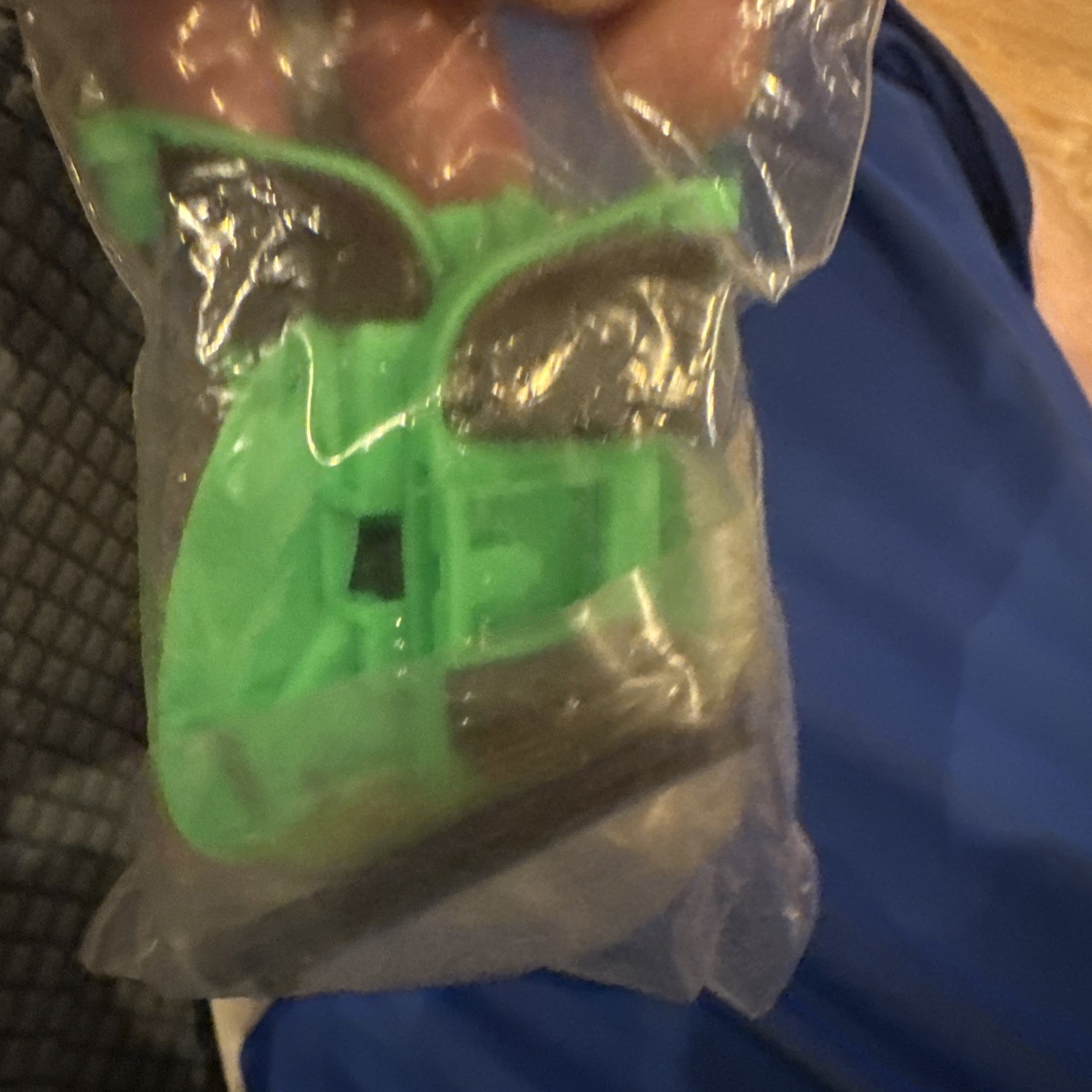 Pair of Lime Green Virtue Vio Contour Gen1 Hinge Locks