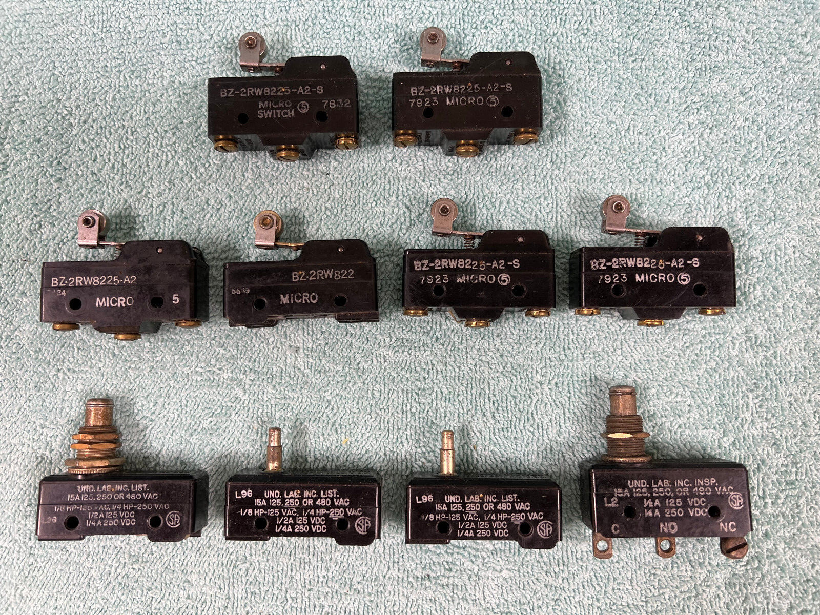 Vintage Micro Switches 15A 125 250 or 480 VAC ¼ HP-250 VAC UL CSA Lot of 10