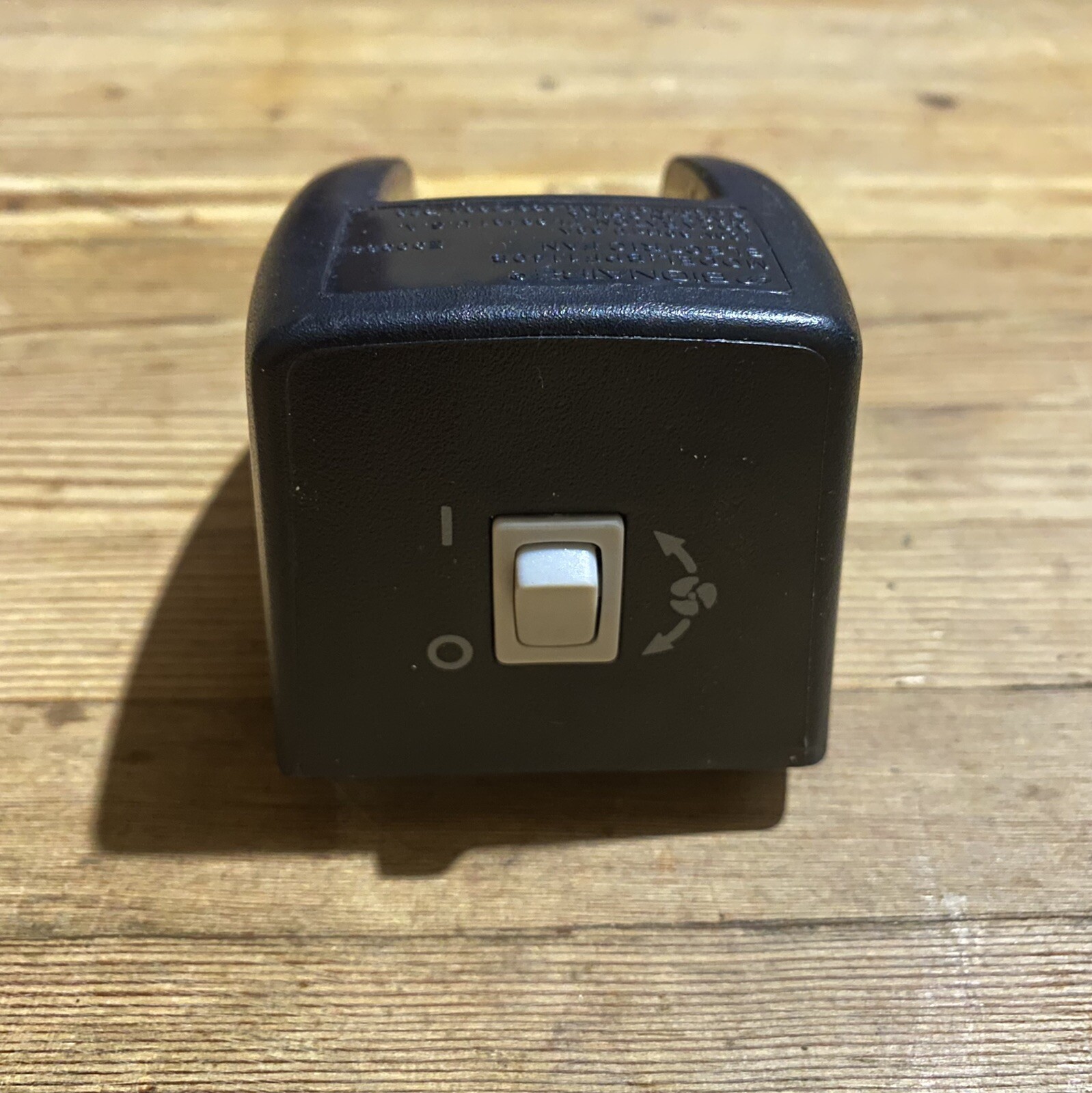 Bionaire BPF1140BU Fan Switch with Plastic Housing.