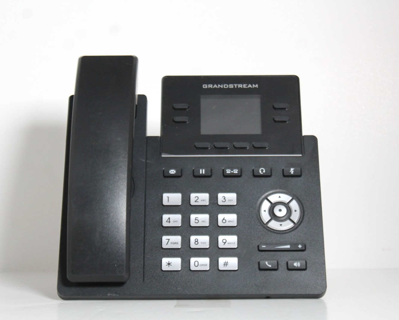 Grandstream GRP2612W IP Office Phone w/ Handset & Stand