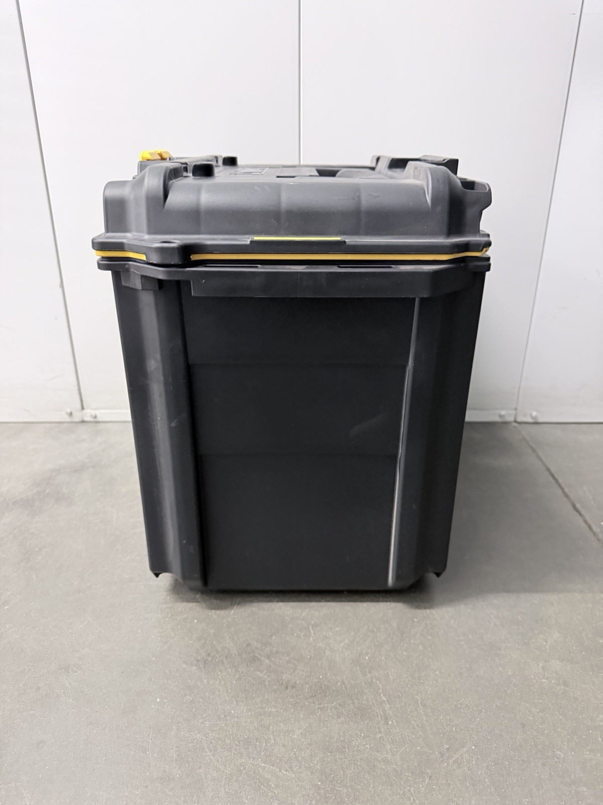 DEWALT DWST08035 15.25 in. ToughSystem 2.0 Compact Deep Tool Box