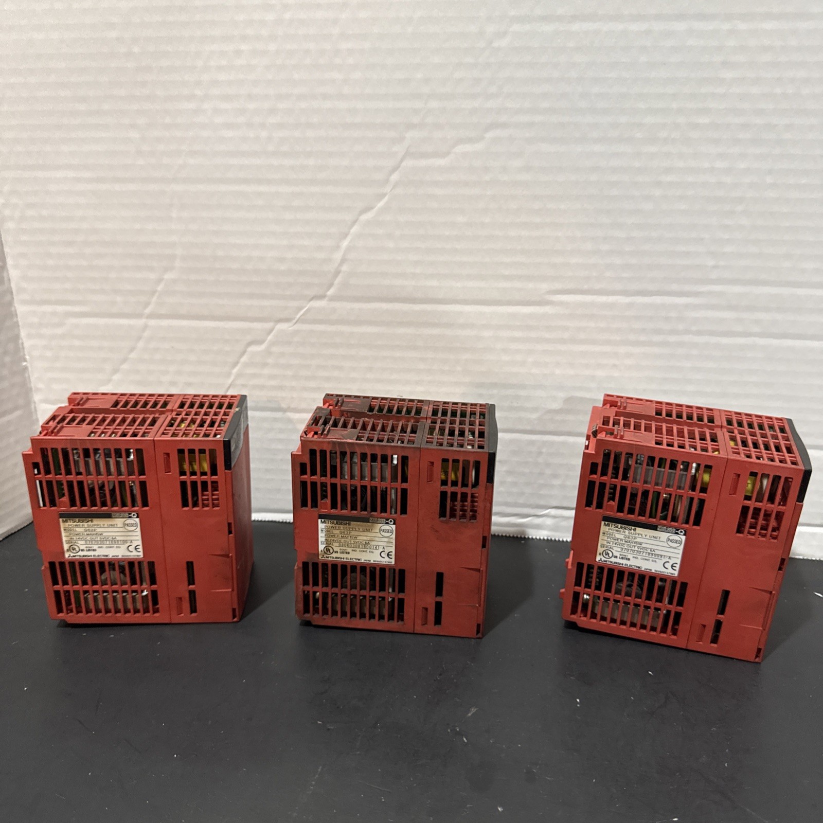 Mitsubishi MELSEC-Q Series Power Supply Unit model Q63P Lot Of 3 Used