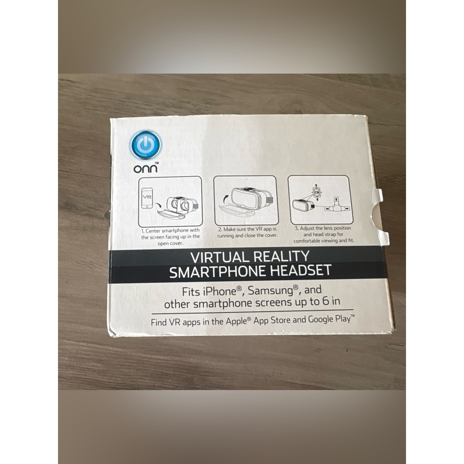 Onn Virtual Reality Smartphone Headset VR Viewer Fits iPhone & Android Up to 6”