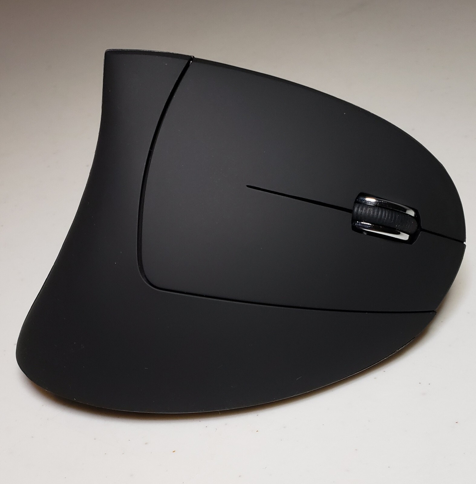 2.4G Wireless Vertical Ergonomic Right Handed Optical Mouse 6 Buttons - Black