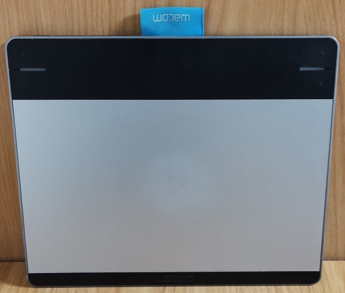 Wacom CTL-480 Intuos Small Creative Pen Tablet 3 piece set