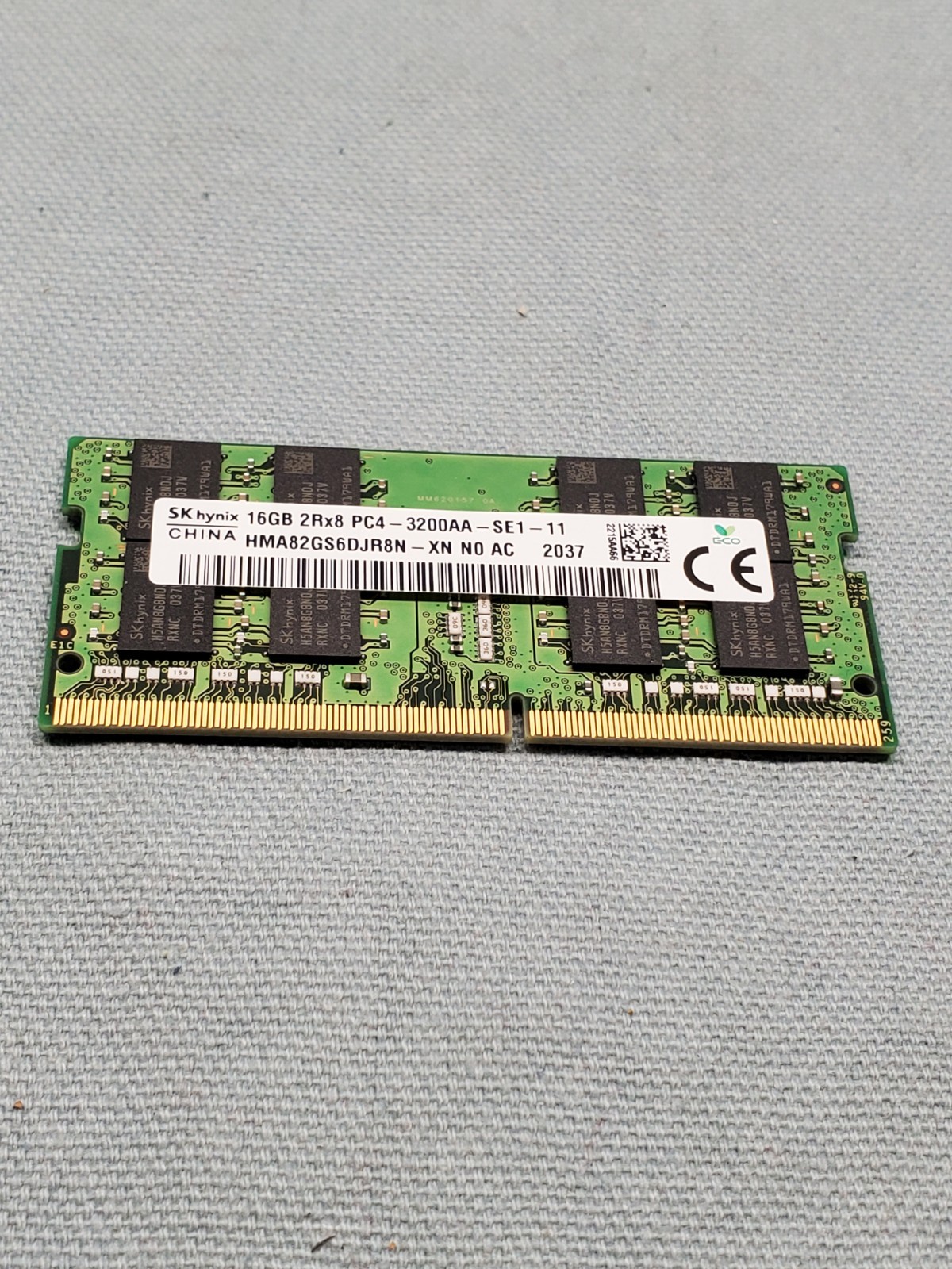 SK Hynix 16GB PC4-3200AA DDR4  HMA82GS6DJR8N-XN Laptop RAM #2621