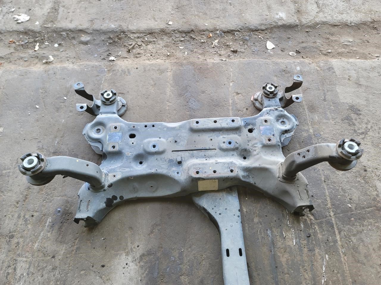 CARAVAN 2012 Crossmember/K-Frame 2152763