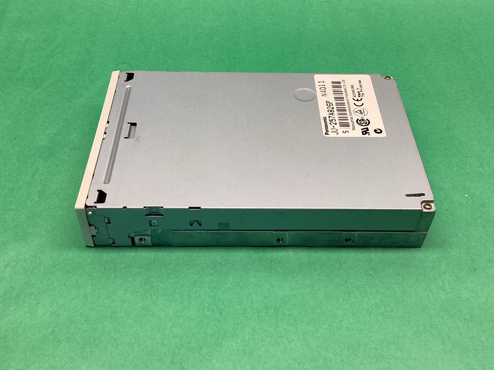 Panasonic JU-257A826P Beige 3.5” Internal Desktop Floppy Disk Drive - UNTESTED