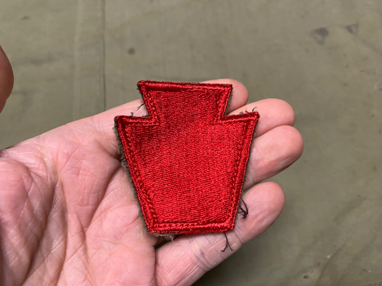 ORIGINAL WWII US 28TH INFANTRY DIVISION SLEEVE INSIGNIA PATCH-CUT EDGE