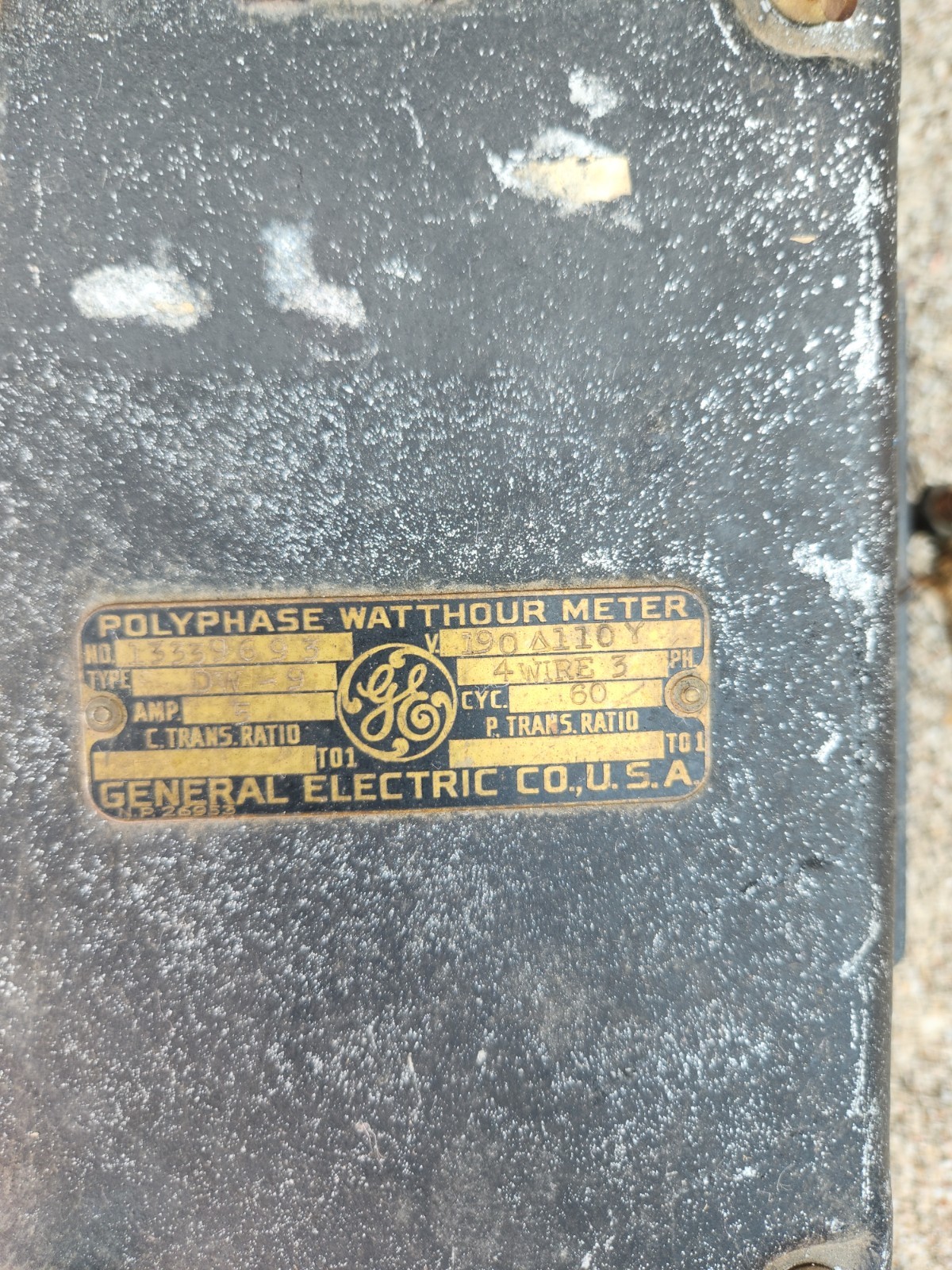 Vintage GE General Electric polyphase Watthour Meter