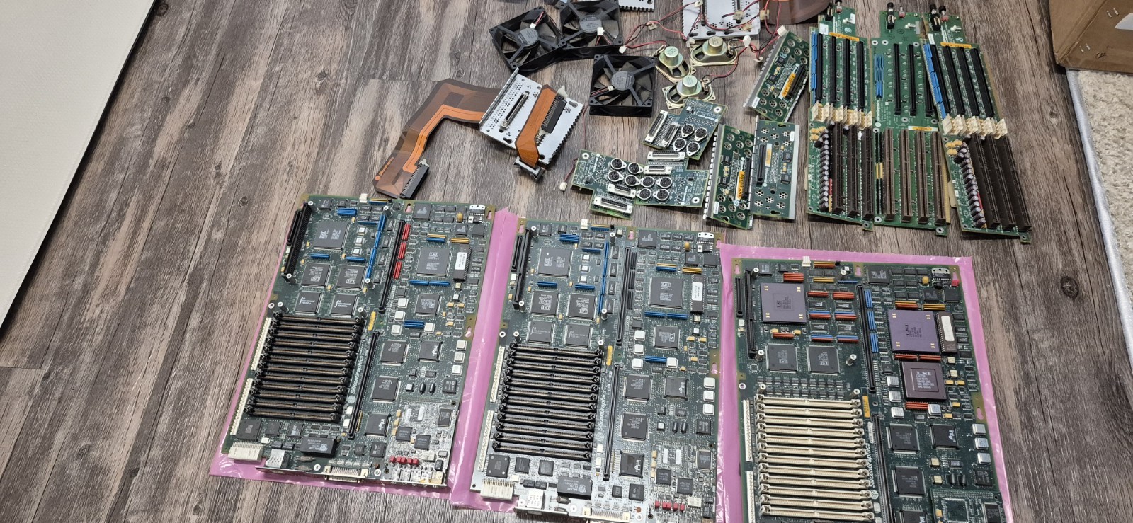 SGI Indigo 2 Motherboards Lot Of 3  ,030-0978-002  030-0978-001 ,Untested ,As Is