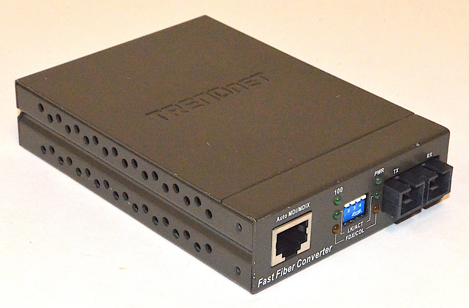 TrendNet Fast Fiber Converter *Used* TFC-210MSC(A)