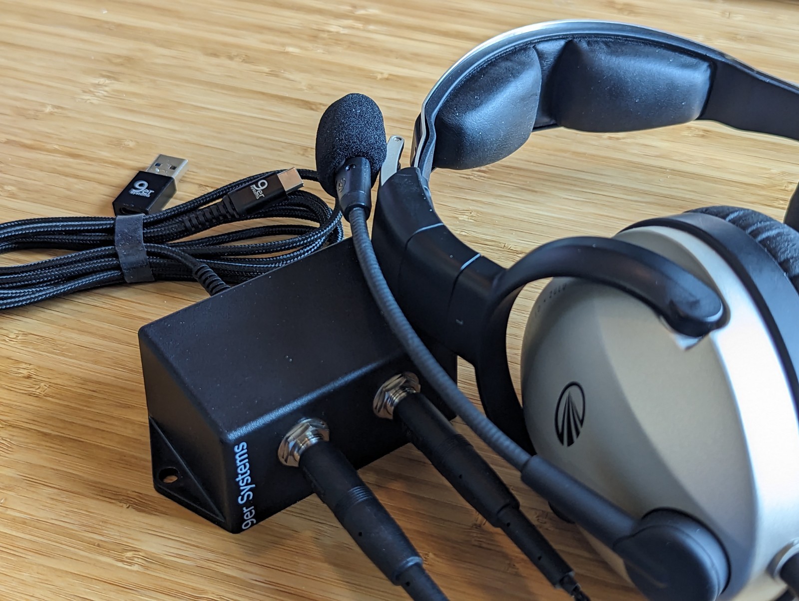 9er Systems USB2GA Aviation Headset Adapter
