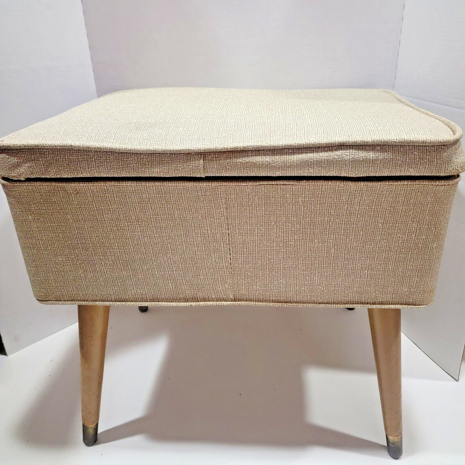 Vintage Beige Vinyl Sewing Seat Hassock Ottoman w/Storage