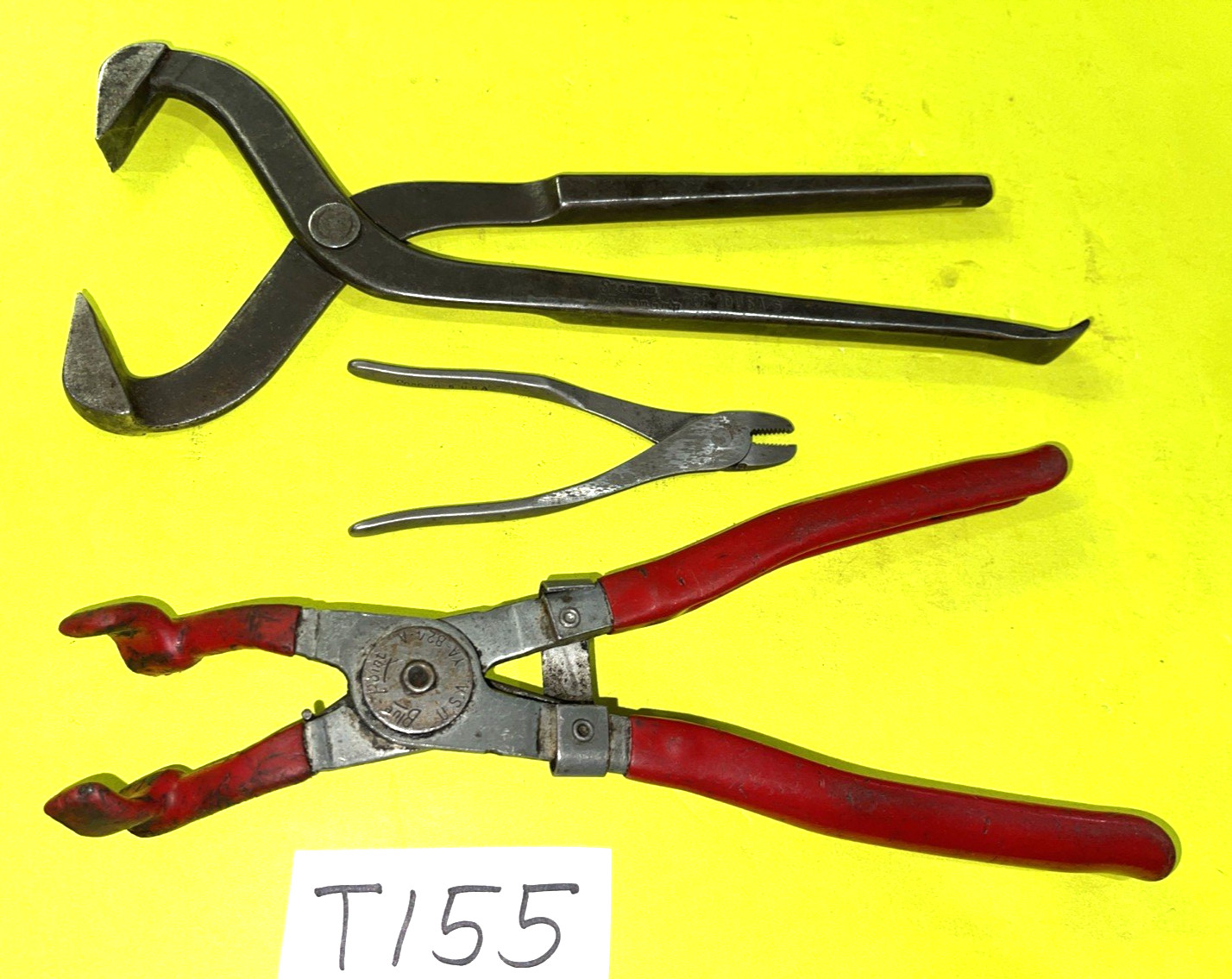 SNAP-ON & BLUE-POINT TOOLS 3 PIECE GREASE DUST CAP, SPARK PLUG, 4-1/2 IN PLIERS