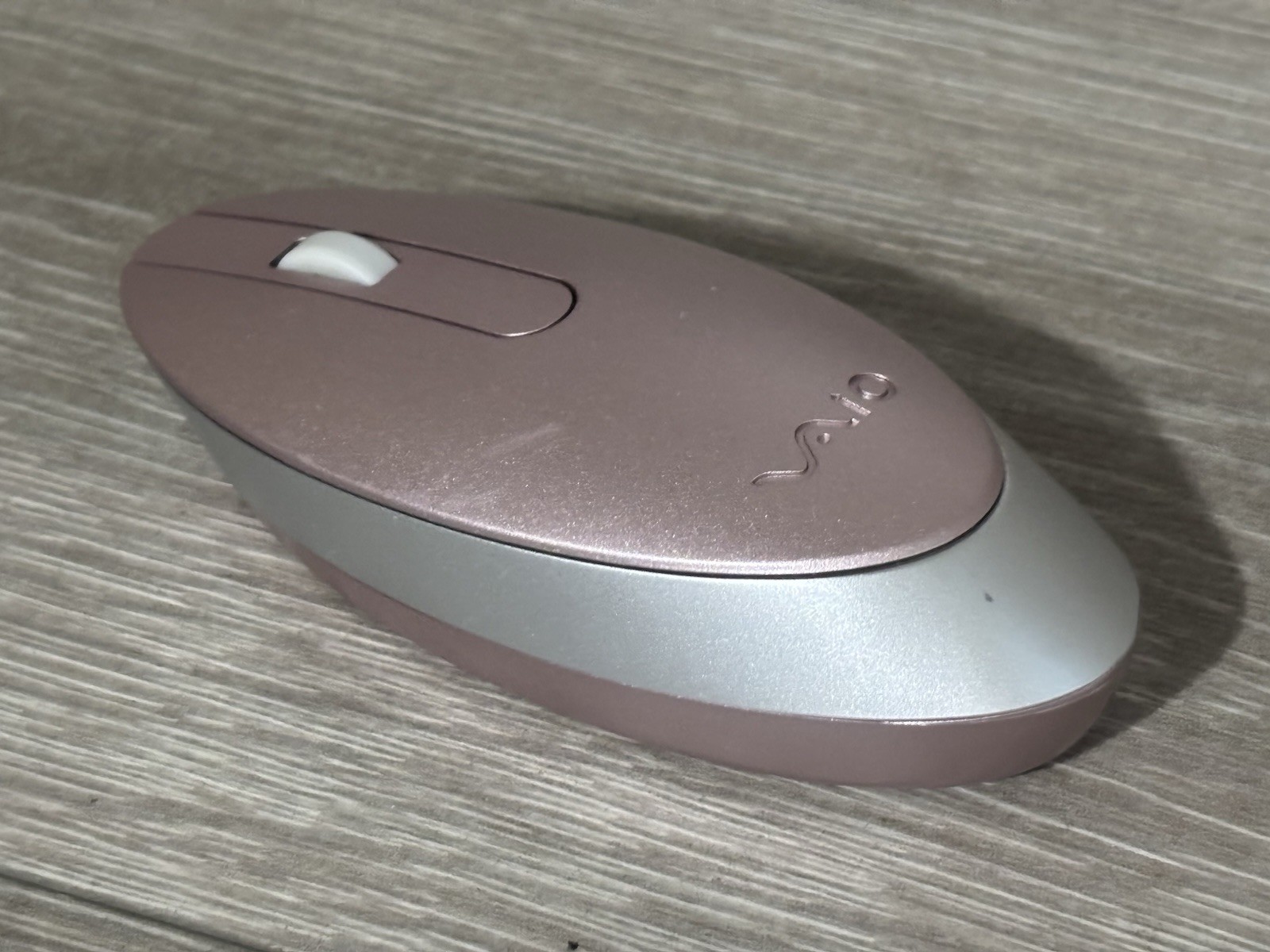 Sony Vaio Bluetooth Laser Wireless Mouse VGP-BMS33 - TESTED