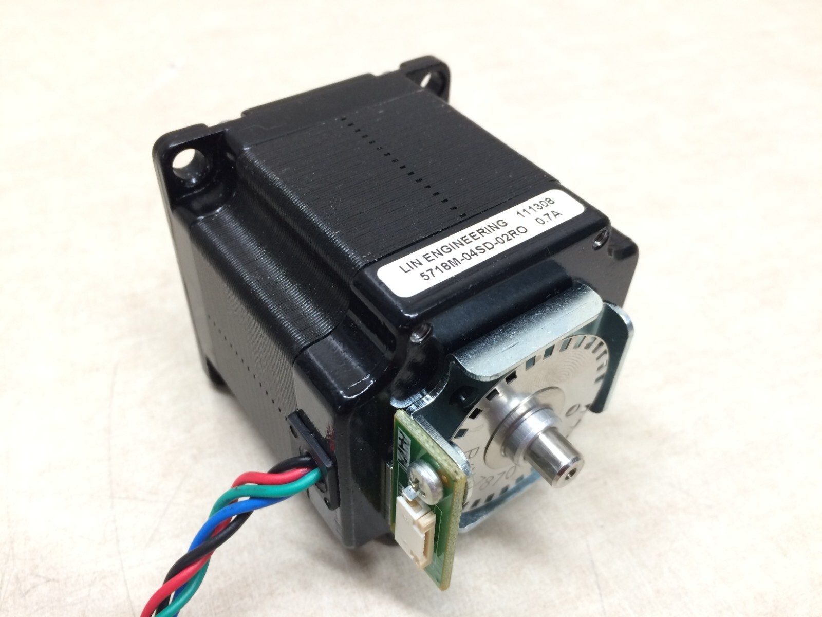 Lin Engineering Stepper Motor 5718M-04SD-02RO 0.7A