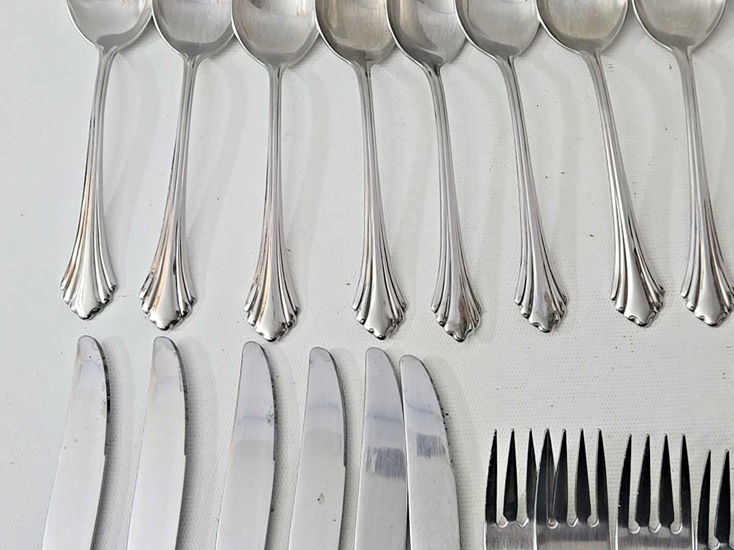 Rembrandt Distinction Deluxe Stainless Silverware Flatware Lot Assorted