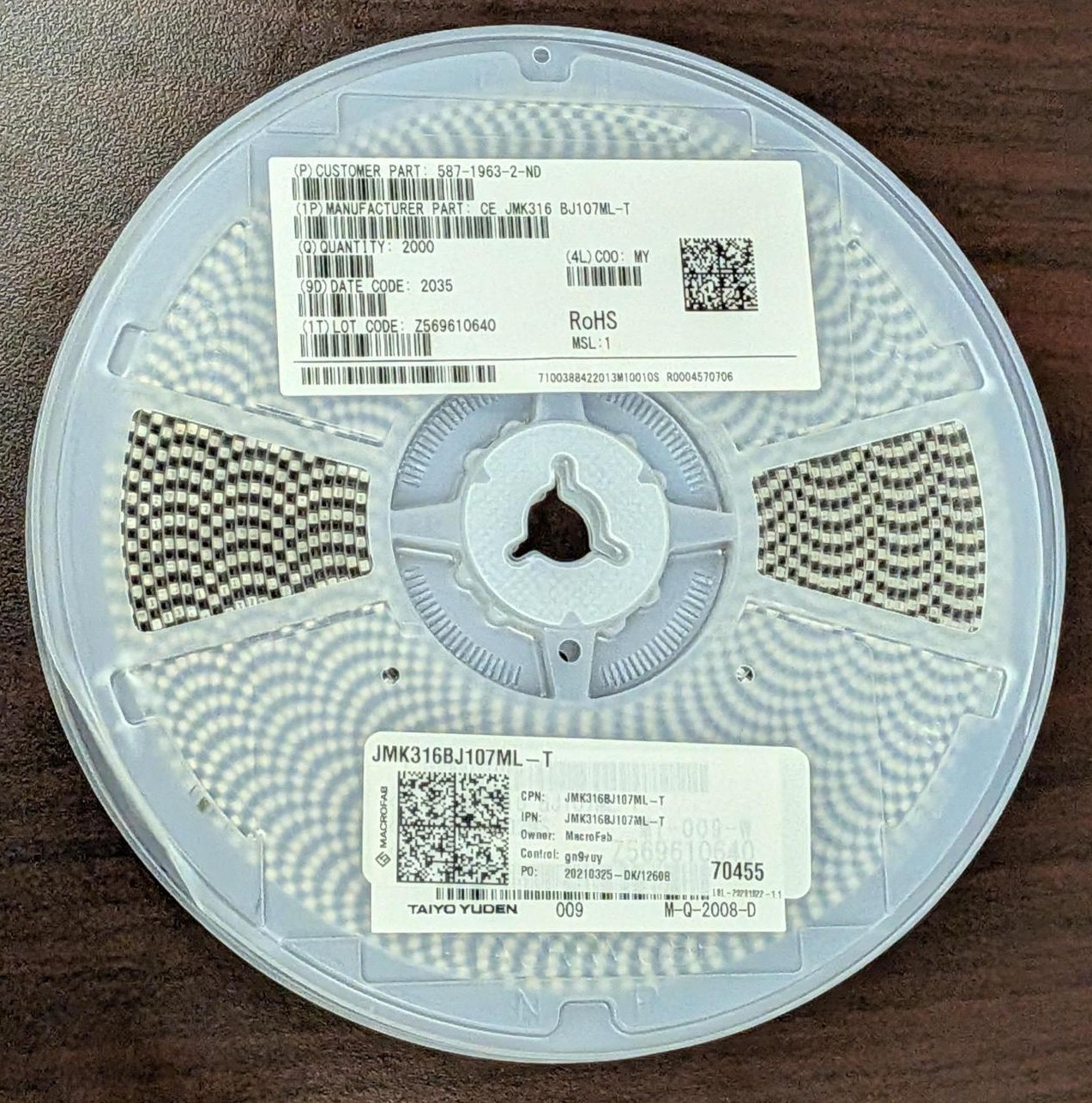 Taiyo Yuden JMK316BJ107ML-T 100uF 6.3V X5R 1206 MLCC Capacitor 2000pc Reel