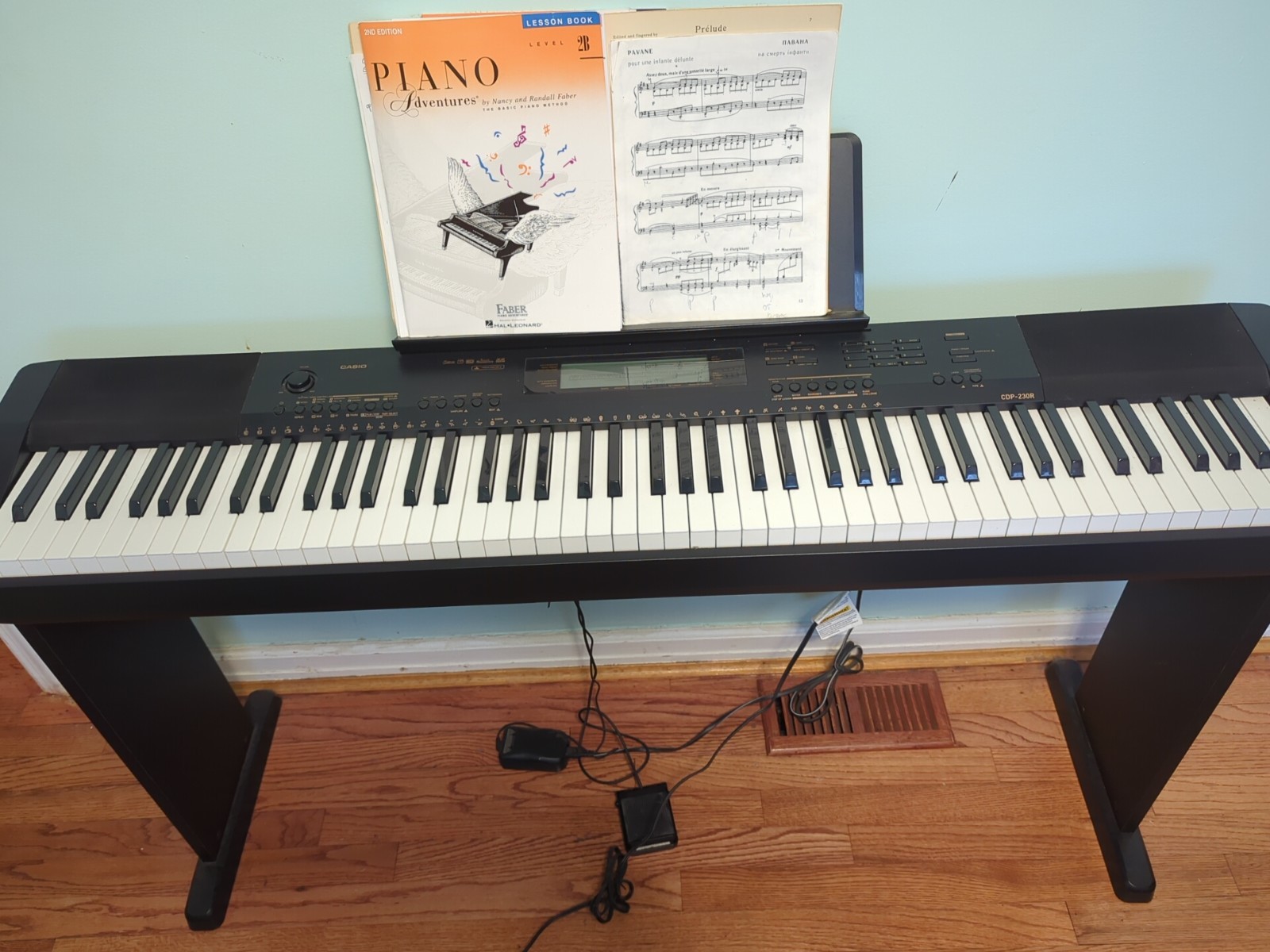 Casio CDP 230r