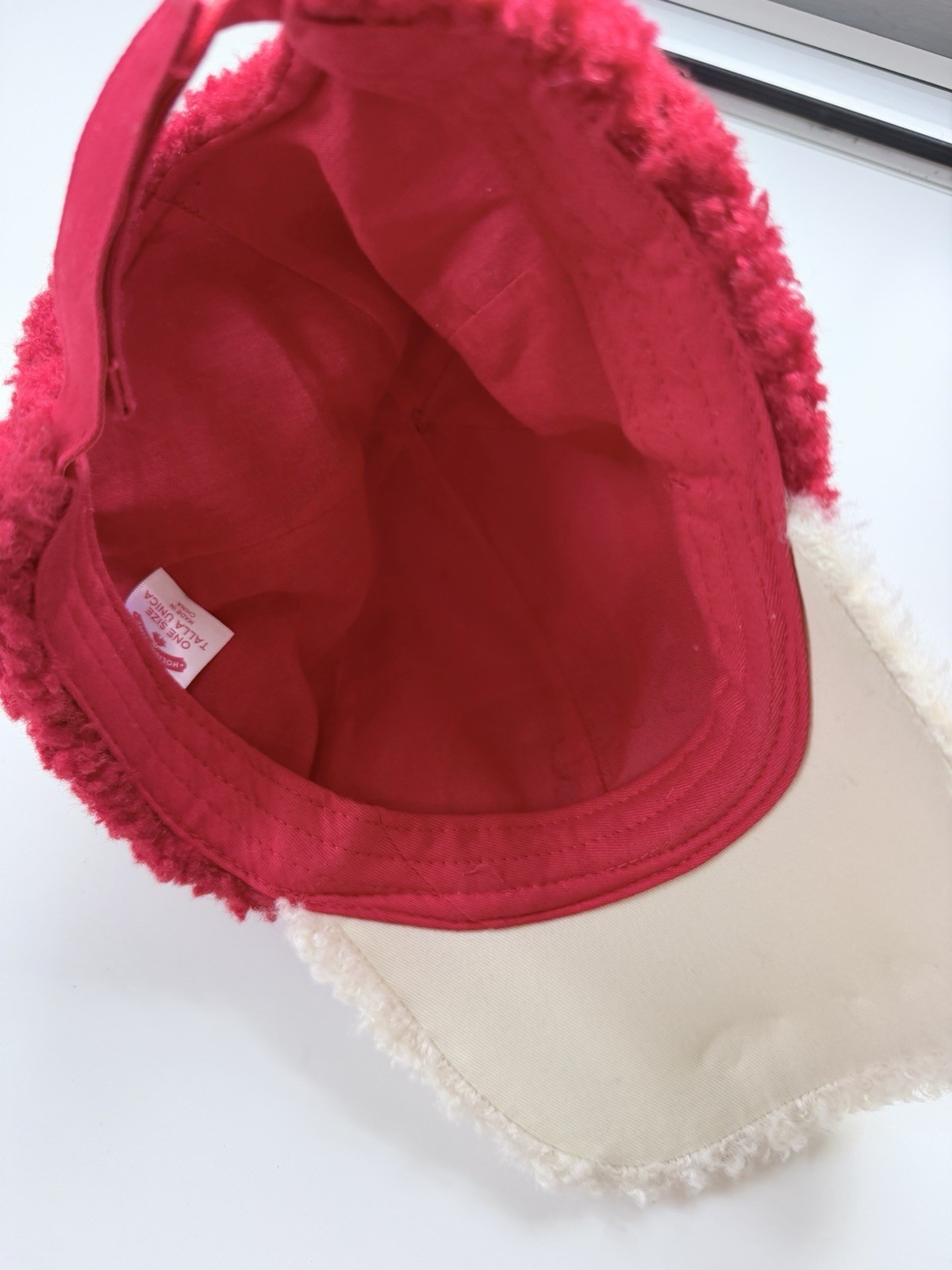 Holiday Time Sherpa Santa Baseball Hat Cap Christmas Adjustable