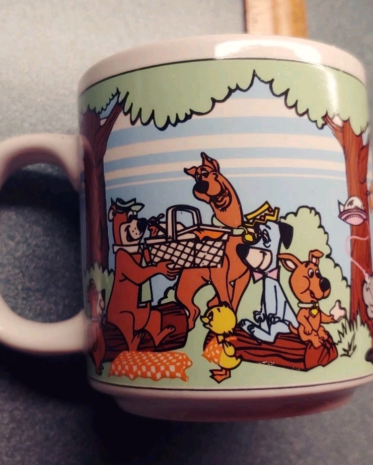 Vintage Kings Dominion Coffee Mug Cup Flintstones Jetsons Scooby Doo Yogi Bear