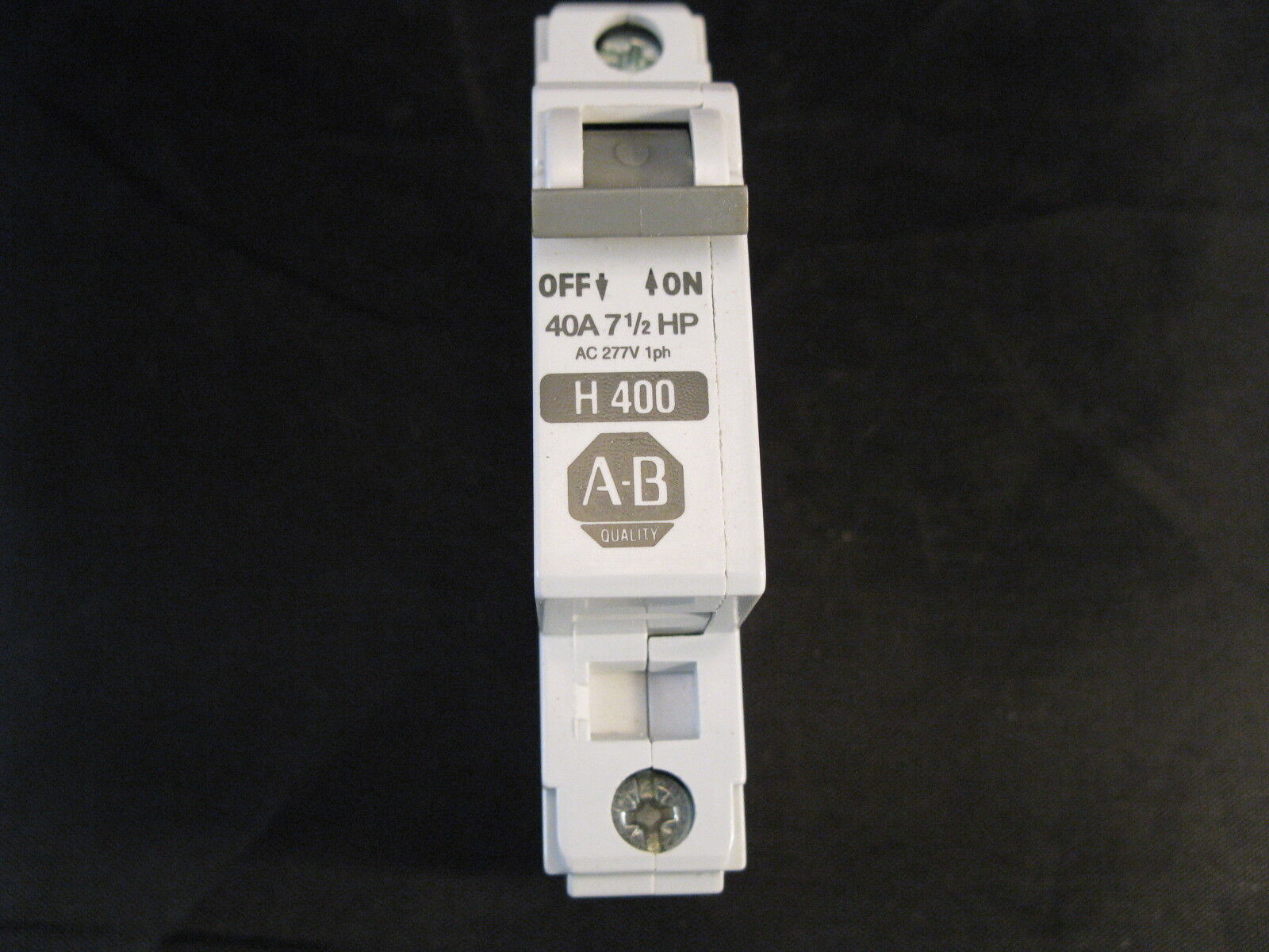 Allen Bradley Circuit Breaker 1492-CB1 H400 CB1H400 new