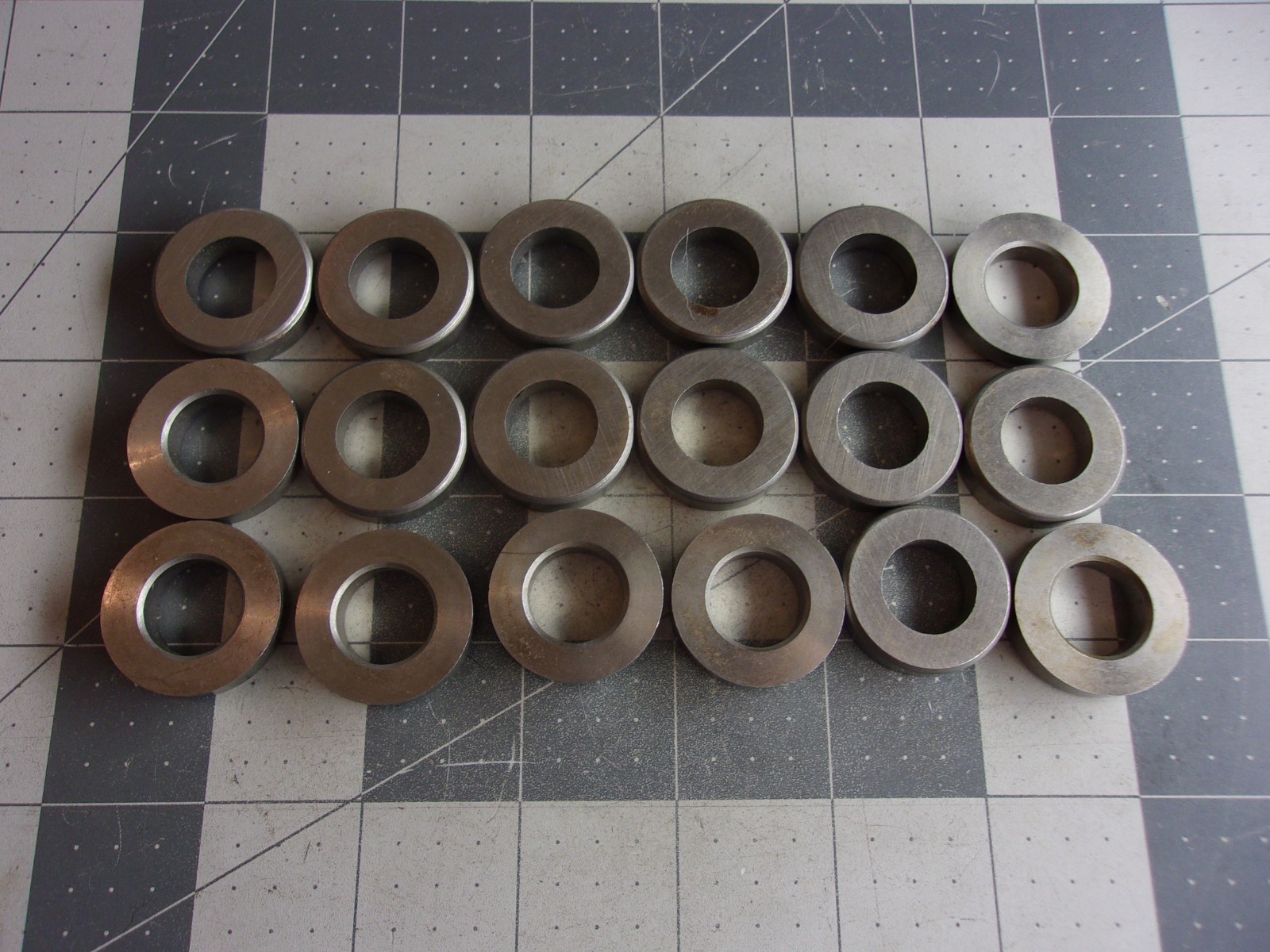 Tucker T2304 (18) Valve Seats ID 5/8" OD 1 1/8" Depth 1/4"