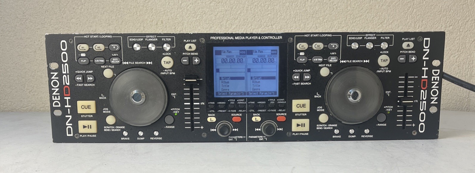 Denon DN-HD2500 Professional Media Player & Controller Dual Deck DJ Controller