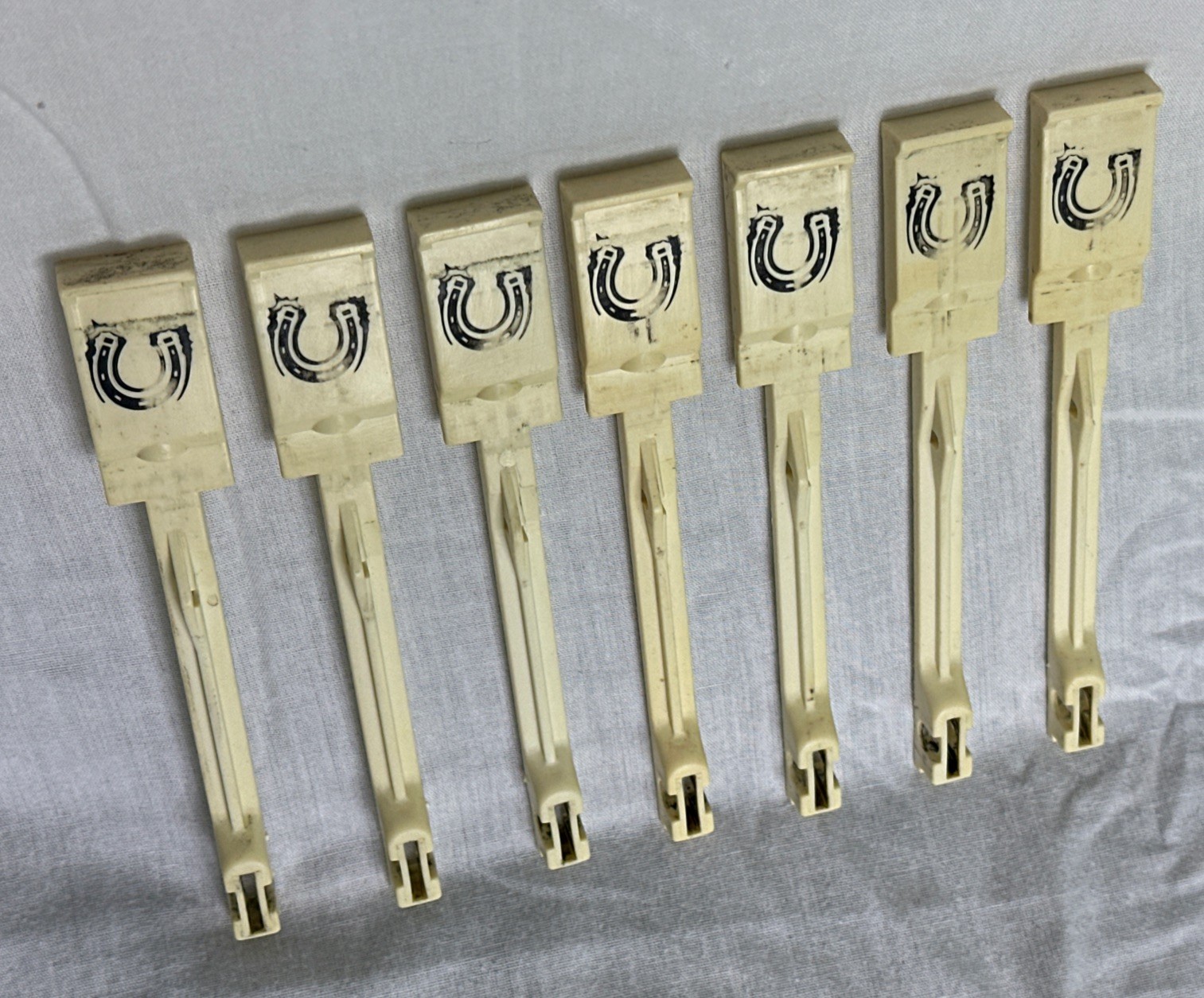 Bally Pinball Machine Horseshoe Drop target Set - Original - Used - 7pc