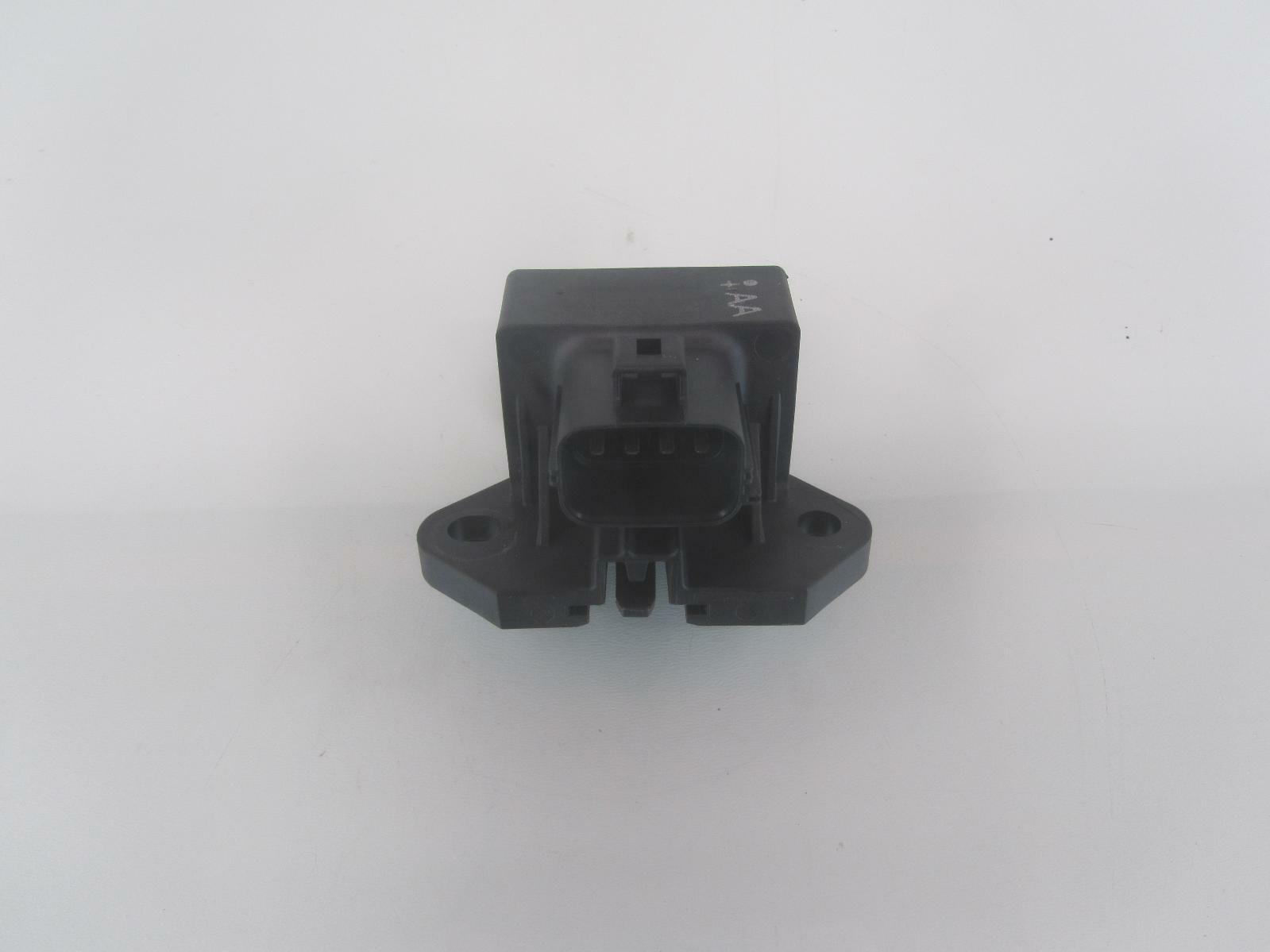 10 FORD TAURUS 3.5L 3.5 Fuel Gas Pump Relay Control Module AA8A-9D412-AA