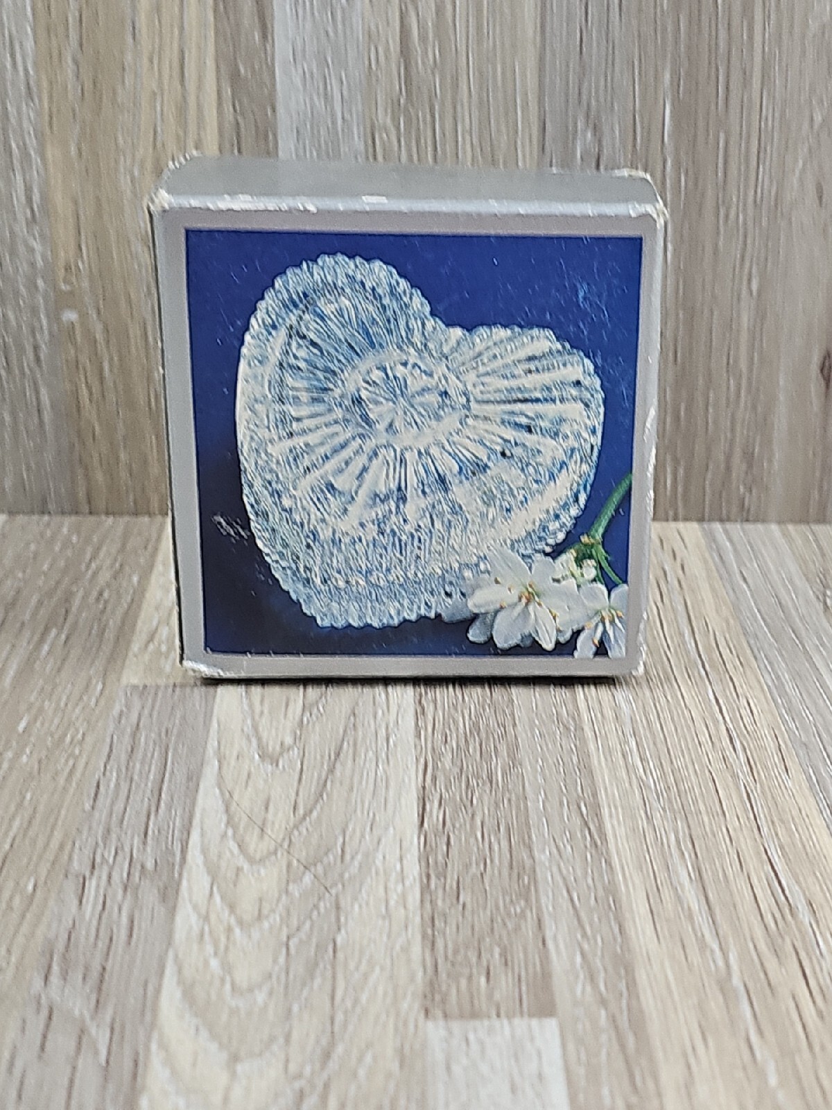 Alco Crystal Heart Box ~ 2½ Inch