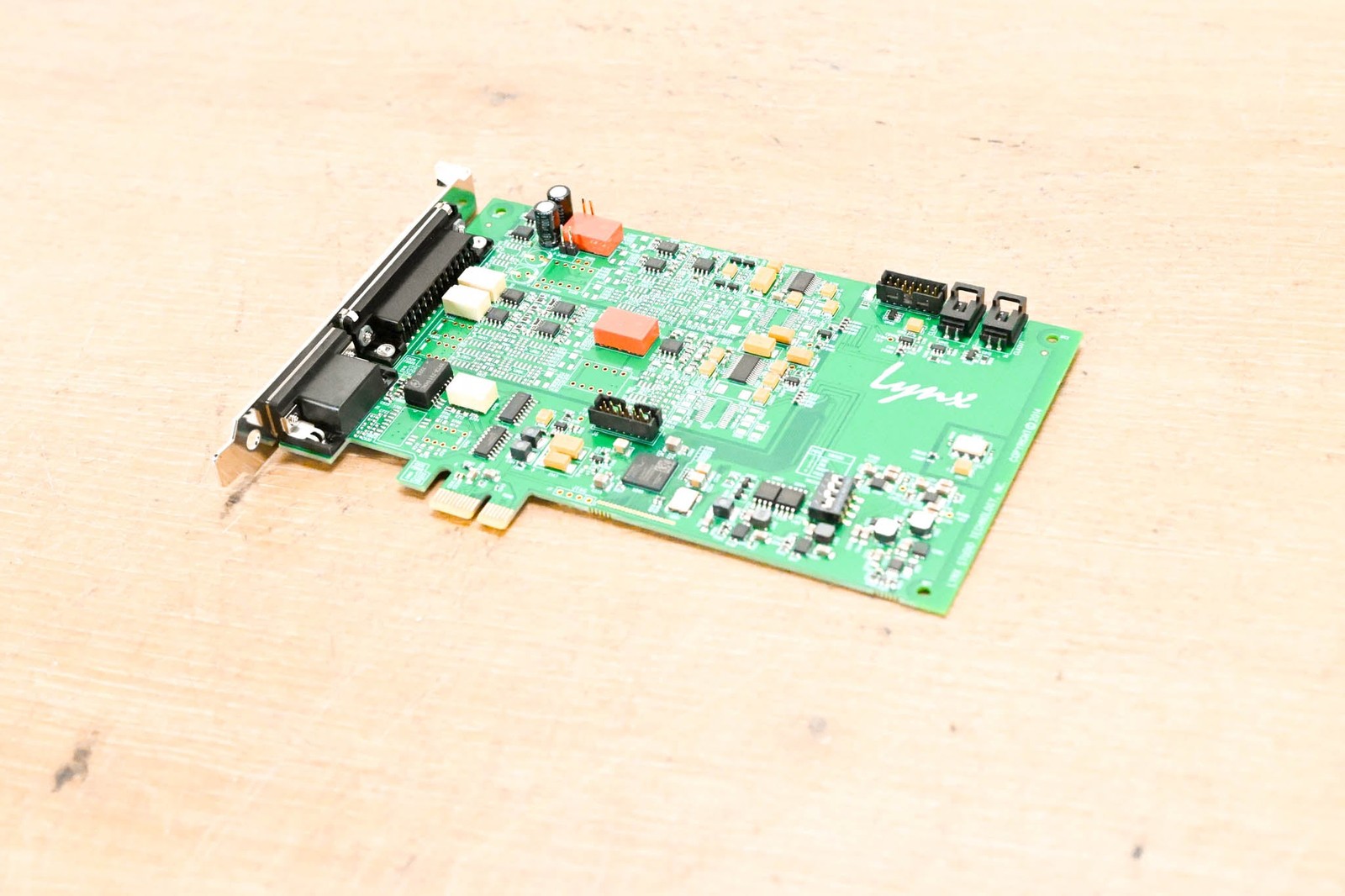 Lynx Studio Technology E22 PCIe Audio Interface Card CG013U2