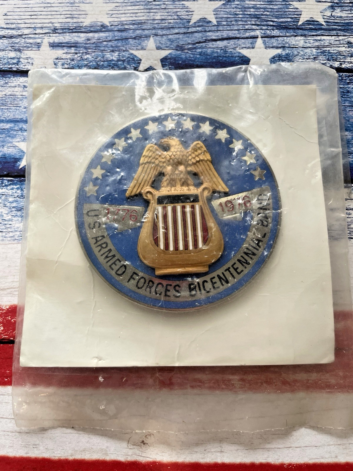 RARE 1976 U.S. Armed Forces Bicentennial Band Uniform Pocket Badge NOS Unused!