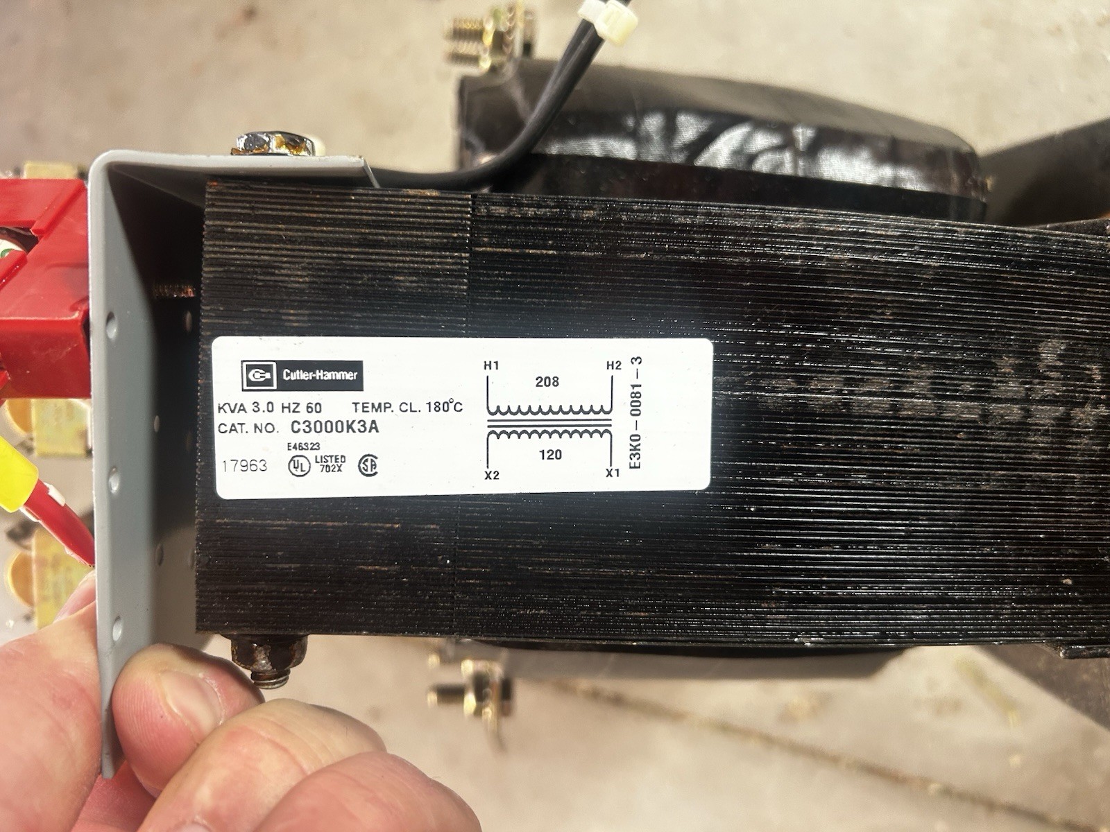 USED Cutler Hammer C3000K2A General Purpose Control Transformer 3.0 kVA